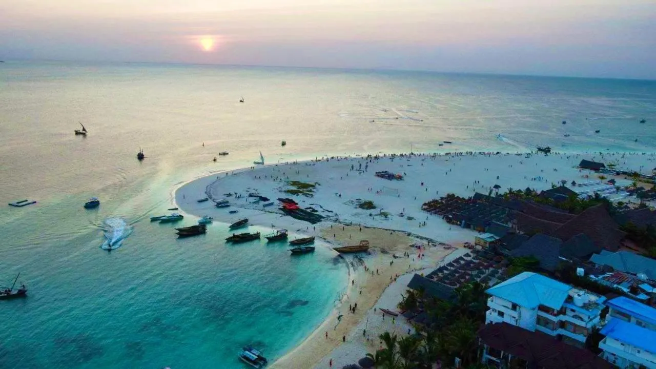 Beach in SunSeaBar Beach Resort