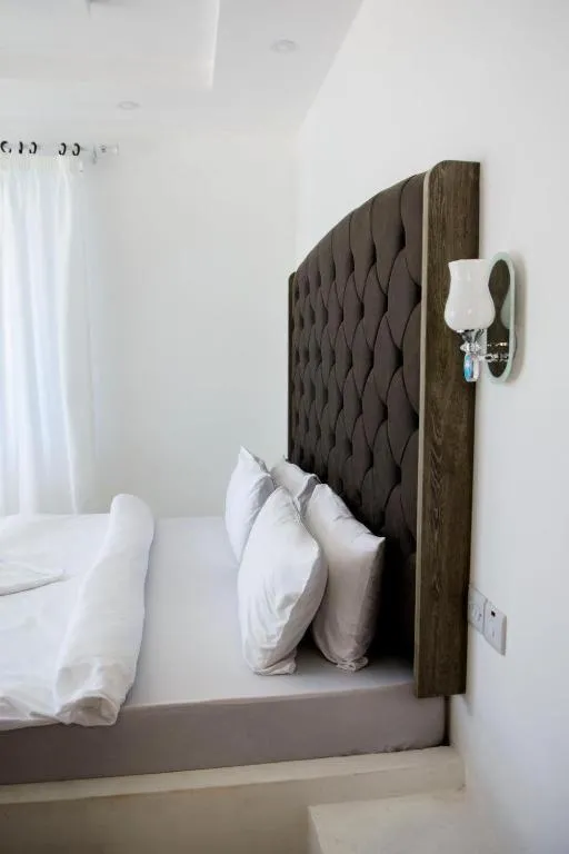 Bedroom, Bed in SunSeaBar Beach Resort