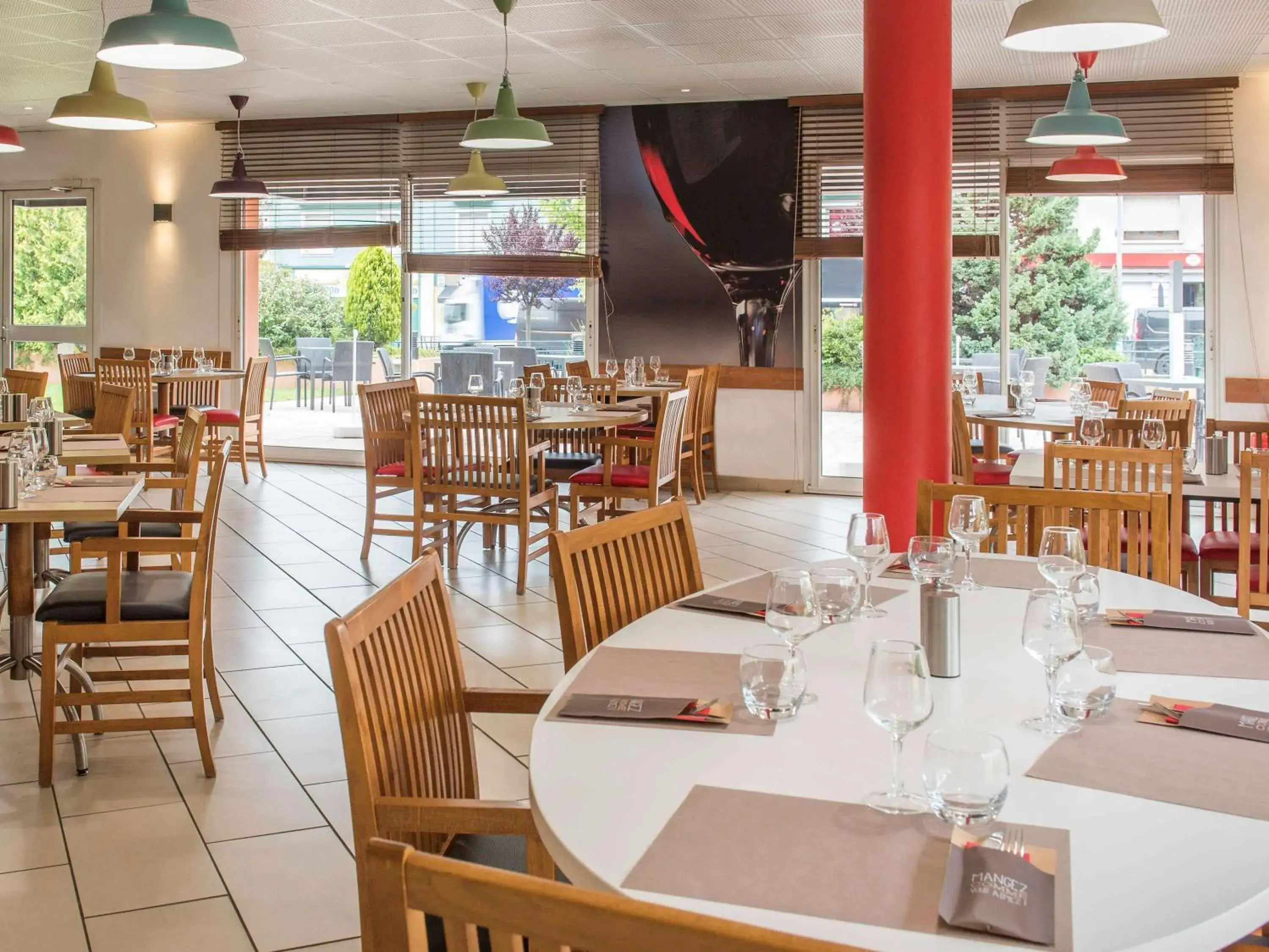 Restaurant/places to eat in ibis La Bresse Gérardmer Restaurant/places to eat in ibis La Bresse Gérardmer