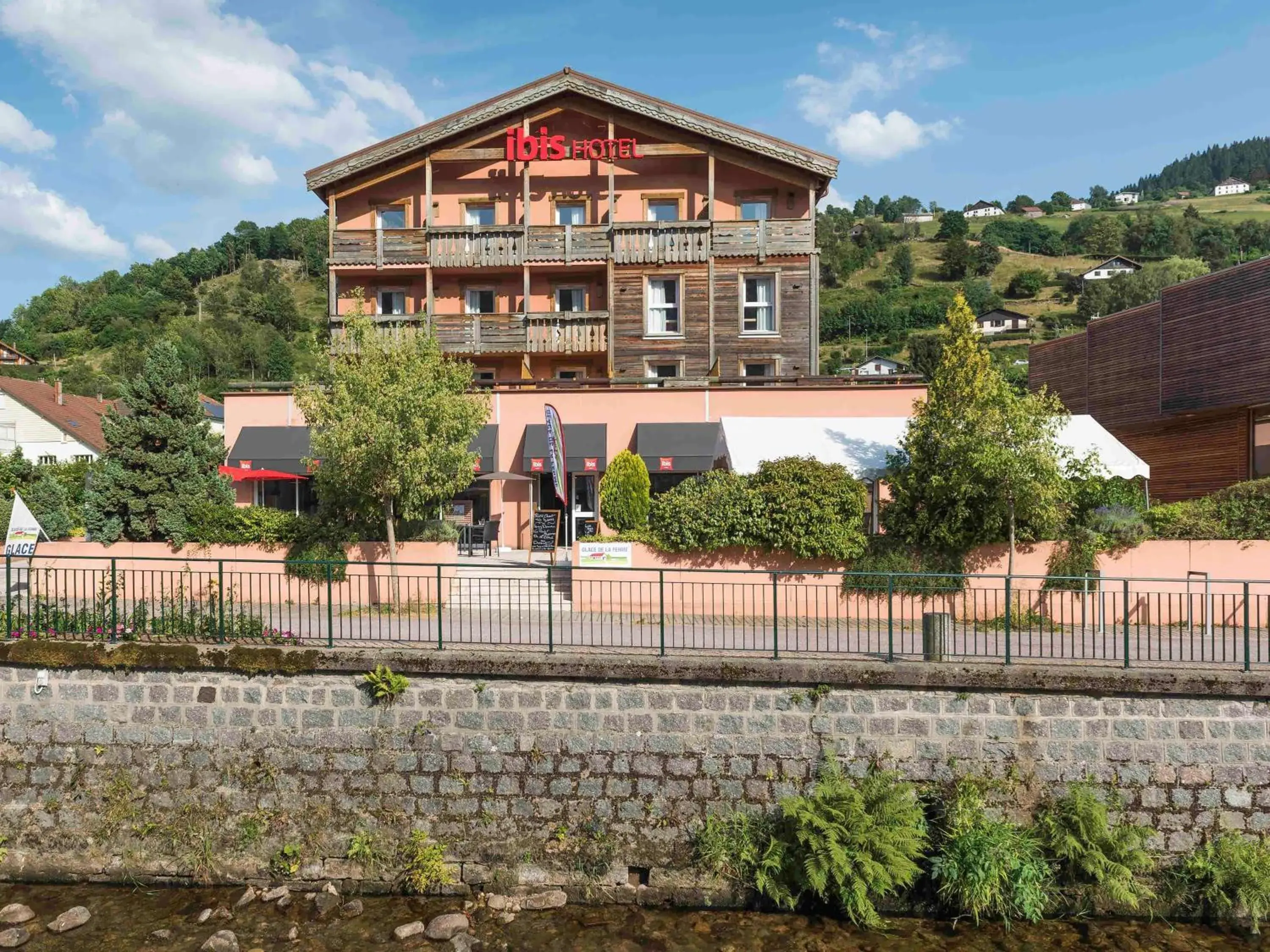 Property building in ibis La Bresse Gérardmer Property building in ibis La Bresse Gérardmer