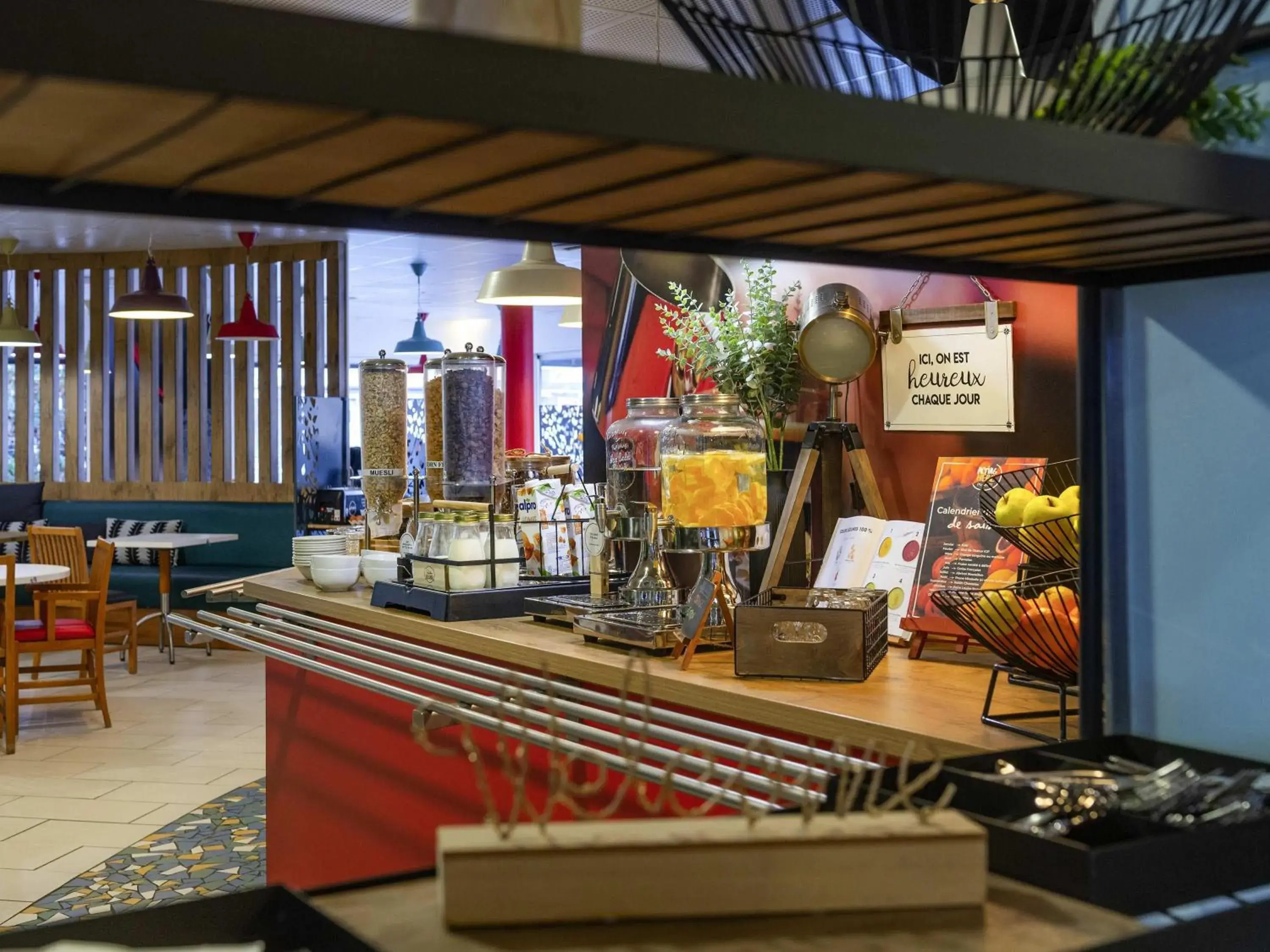 Breakfast in ibis La Bresse Gérardmer Breakfast in ibis La Bresse Gérardmer