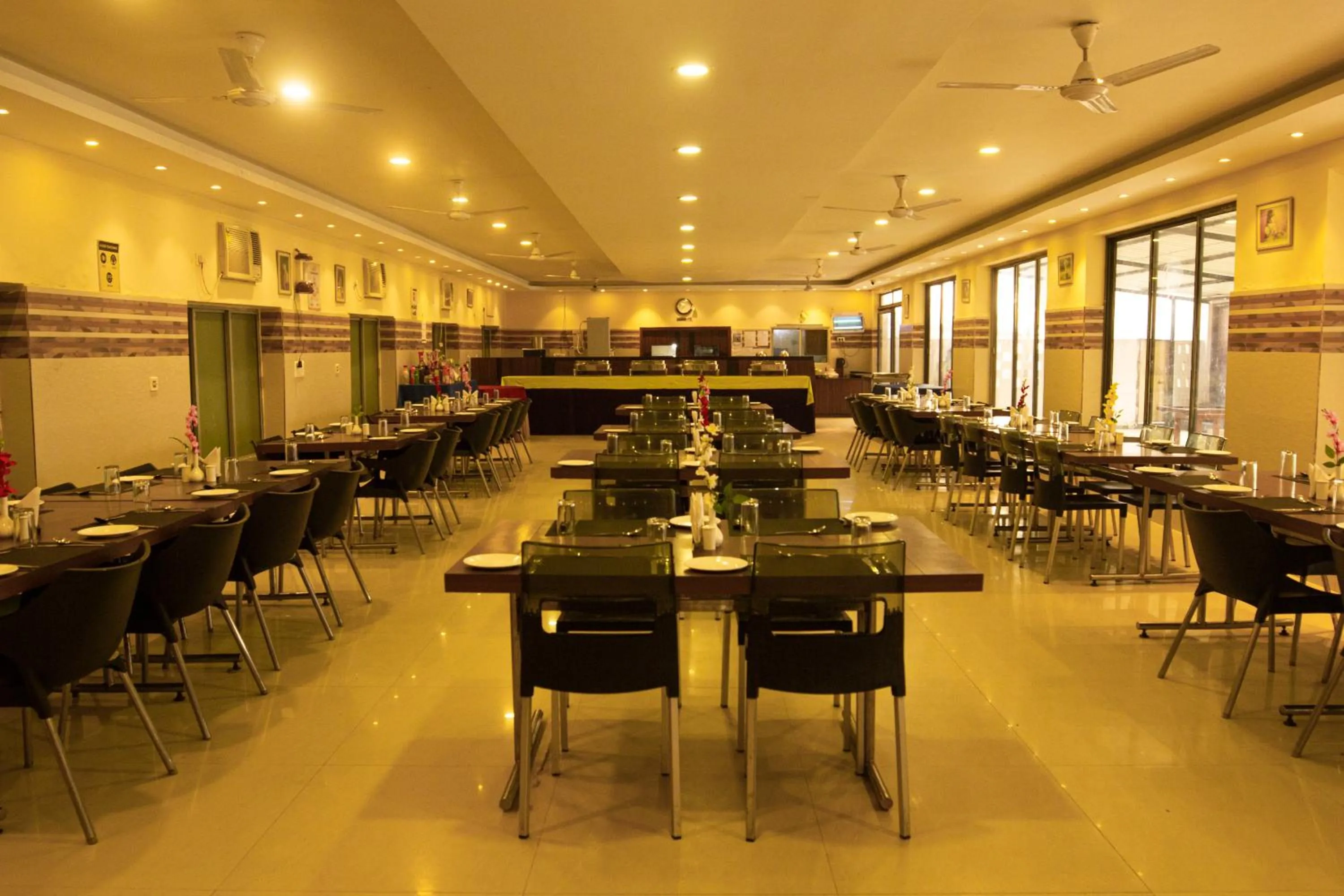 Restaurant/places to eat in Hotel Sonar Bangla Mandarmoni