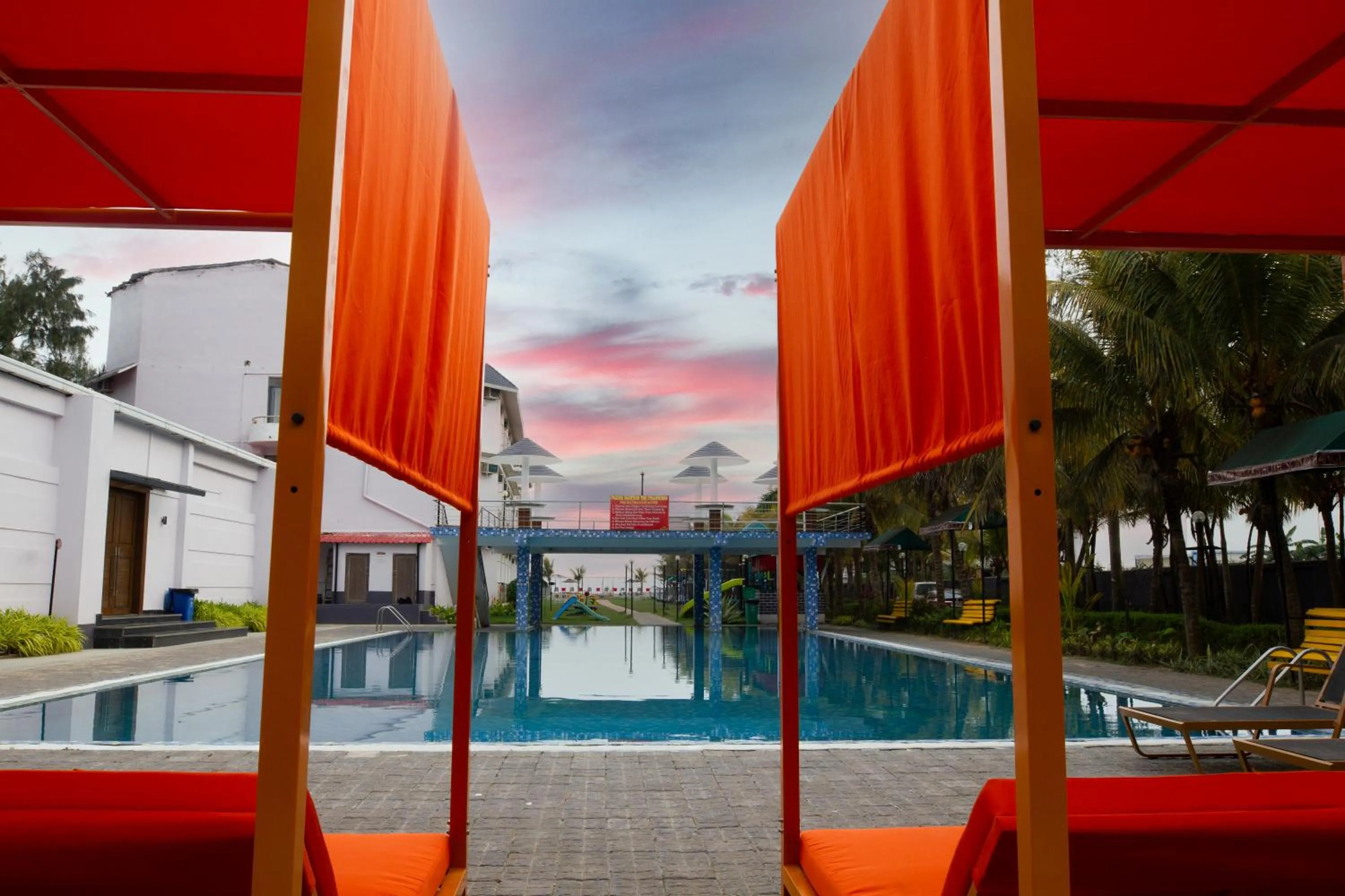 Swimming pool in Hotel Sonar Bangla Mandarmoni