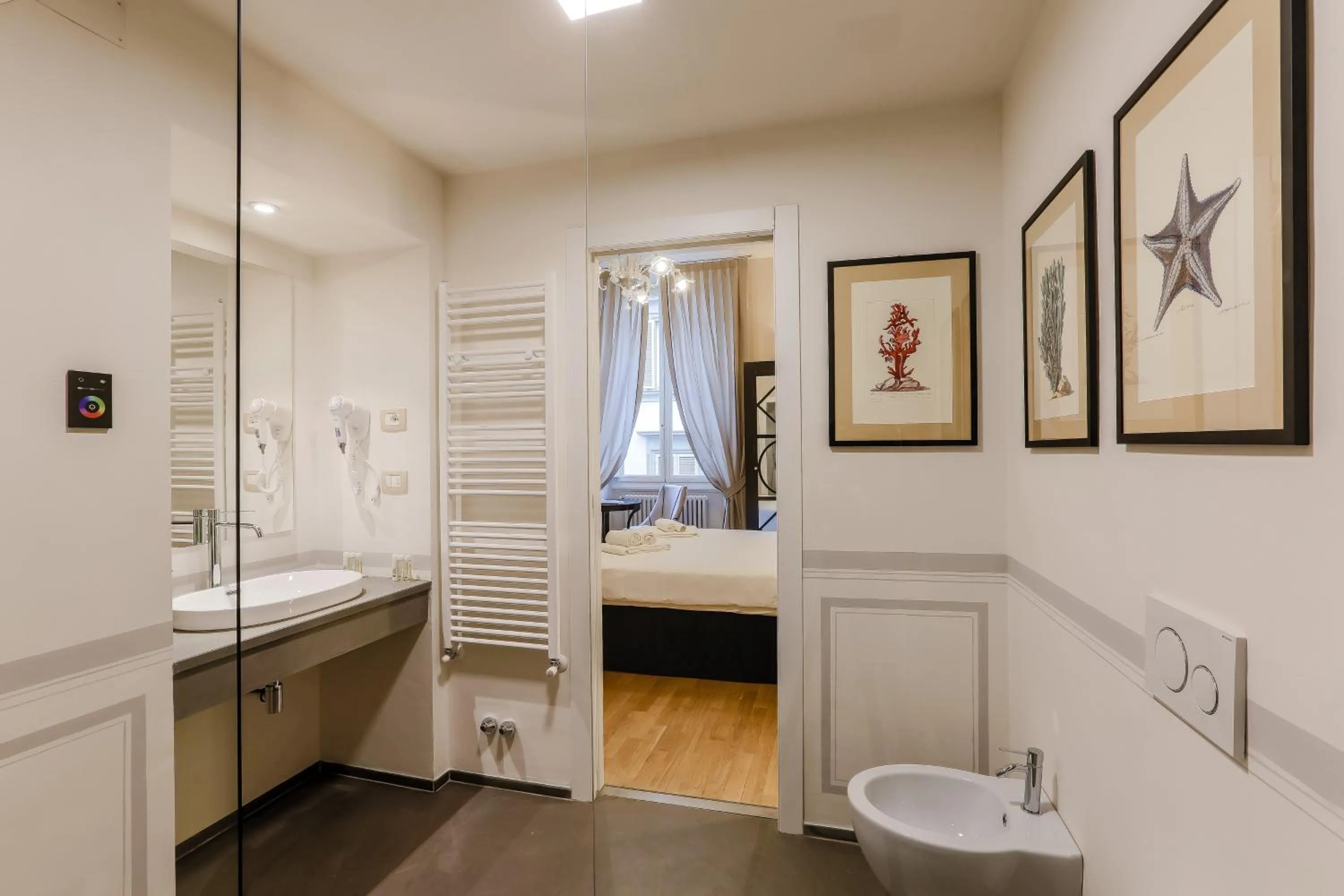 Shower in Relais Tosinghi