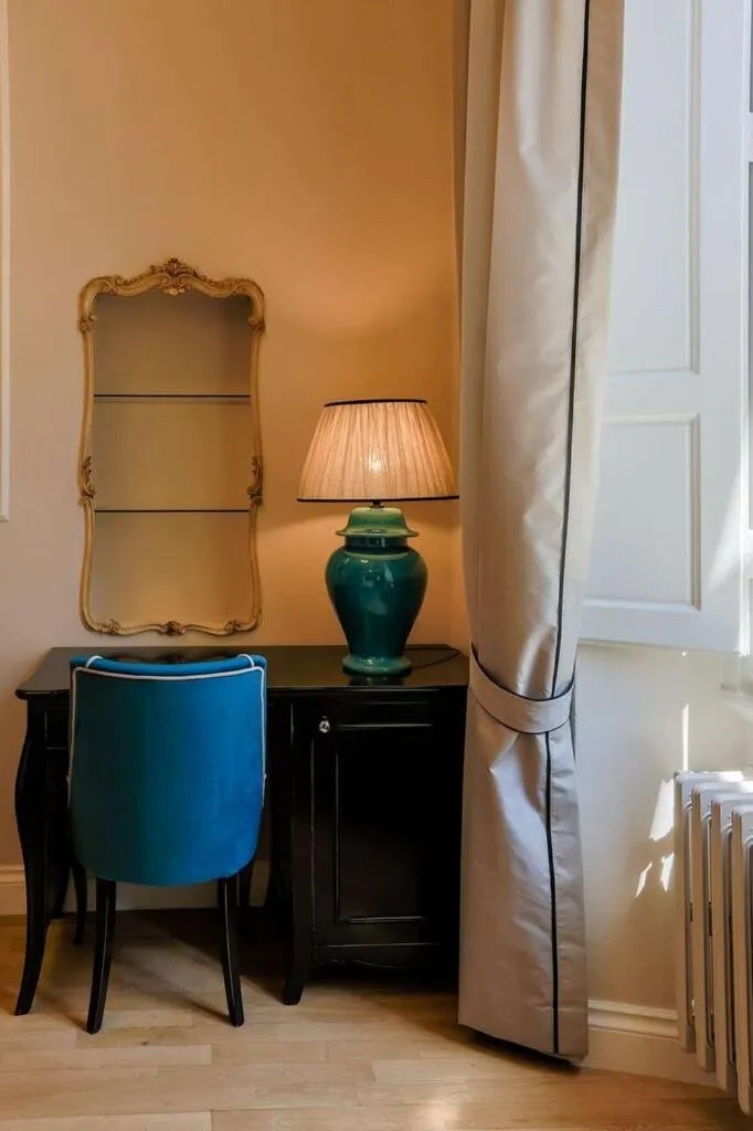 Photo of the whole room, Bed in Relais Tosinghi