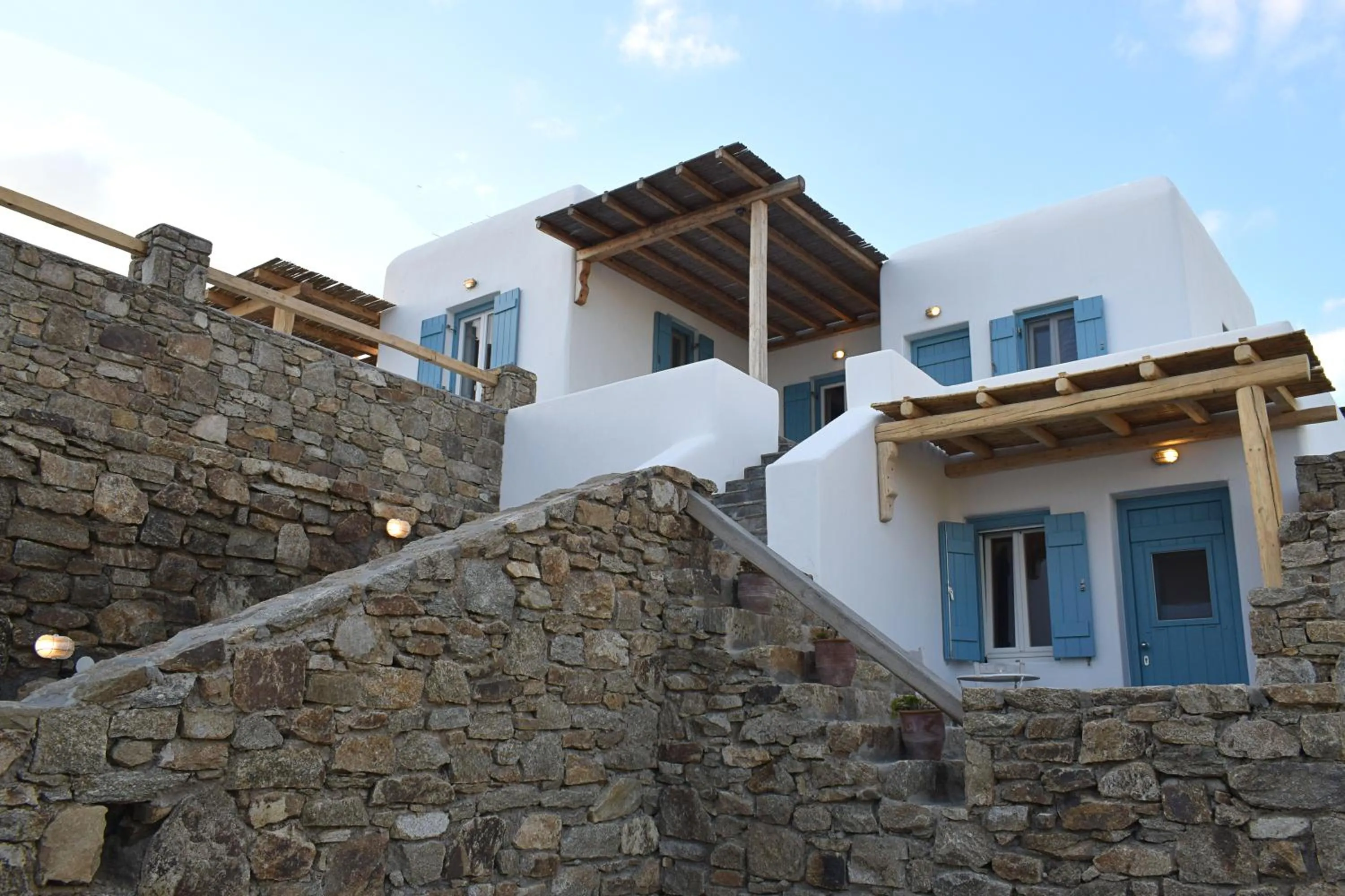 Facade/entrance in Livadi House