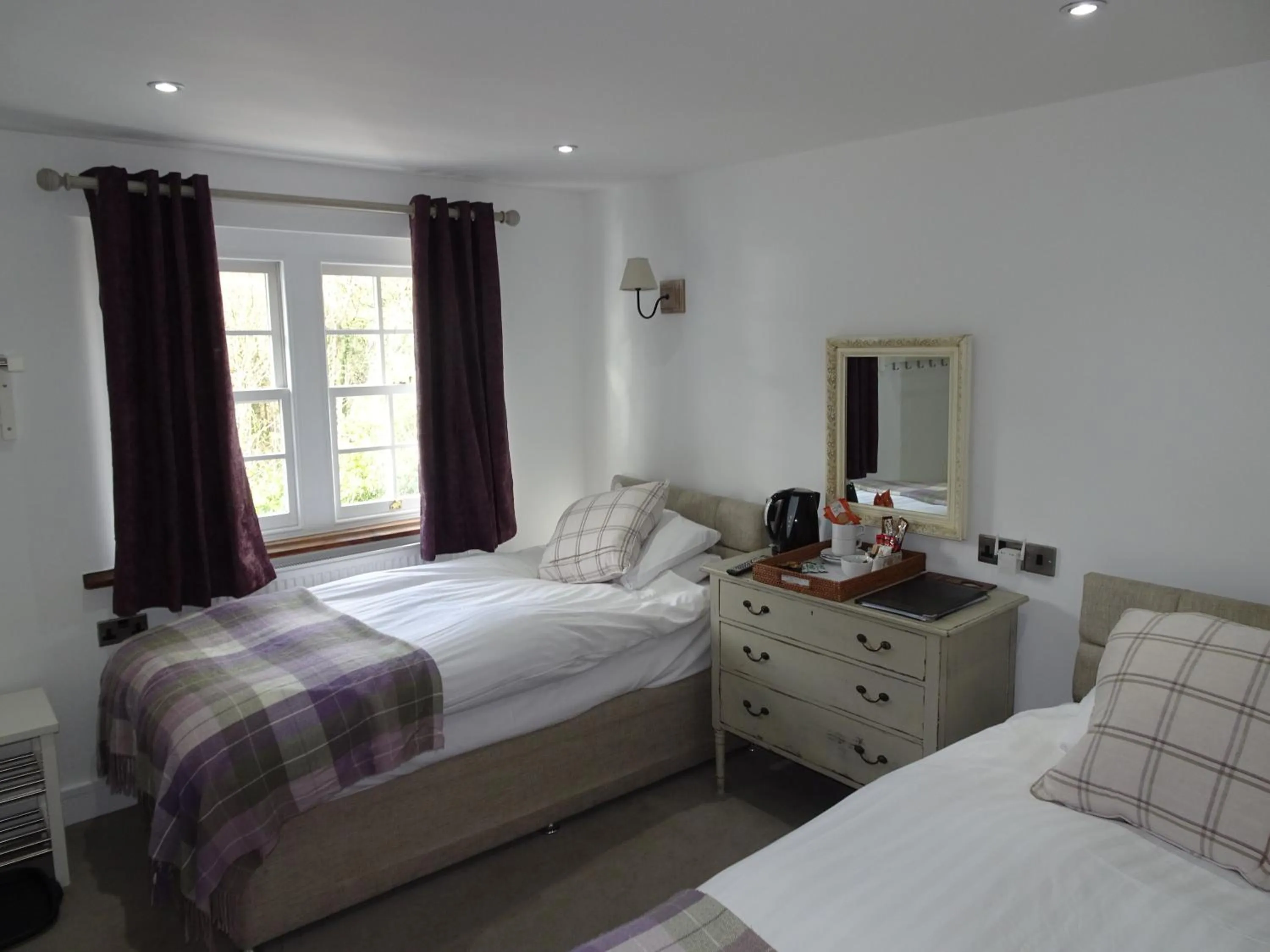 Bed in Ty Gwyn Hotel