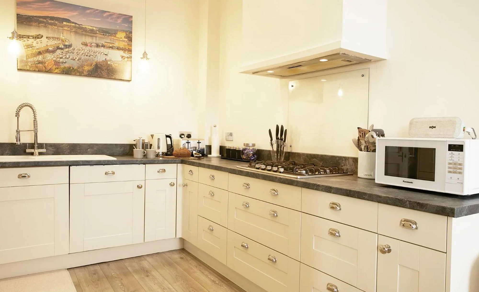 Coffee/tea facilities in Mansion House