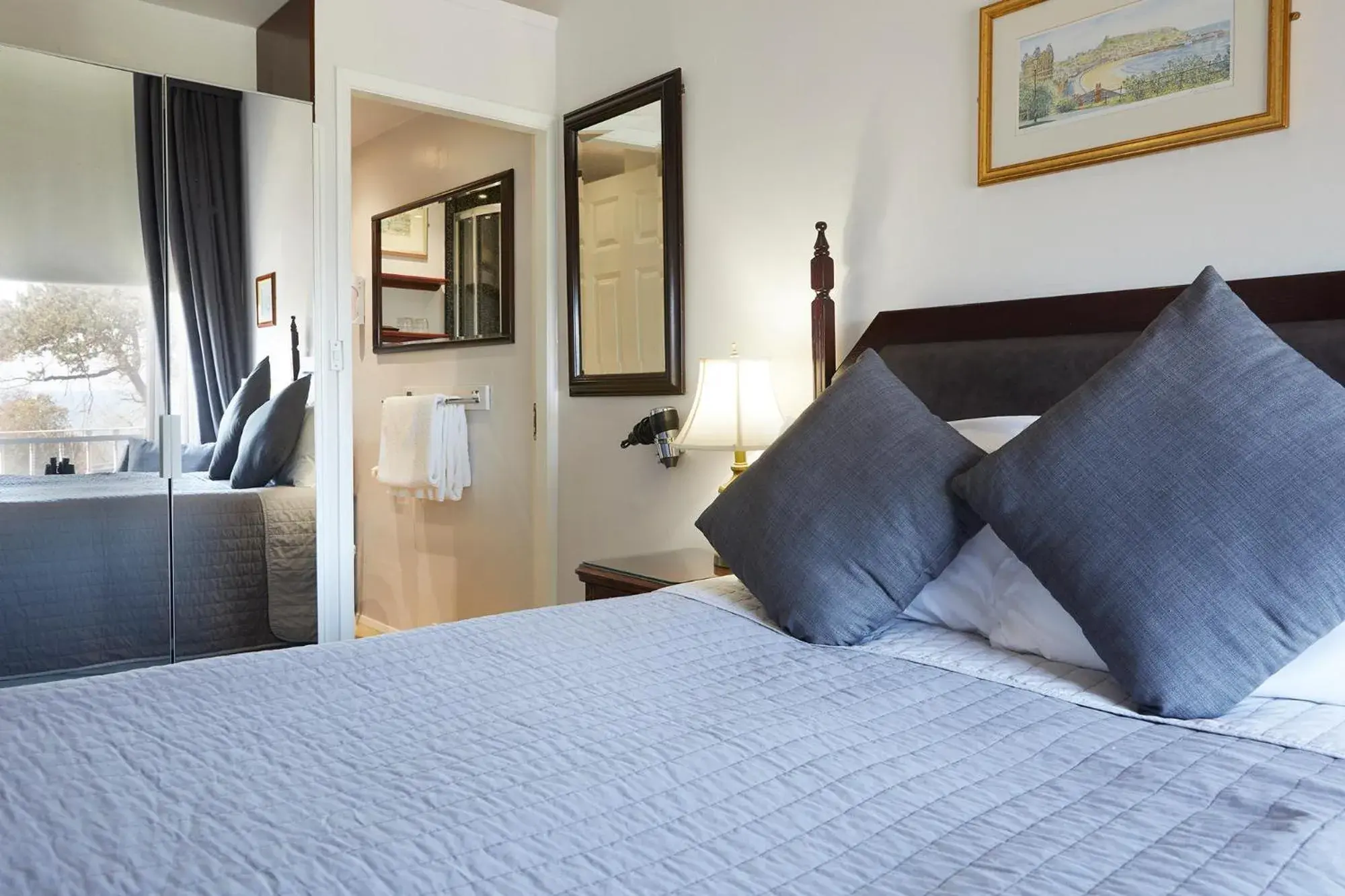 Double Room with Sea View in Mansion House Double Room with Sea View in Mansion House