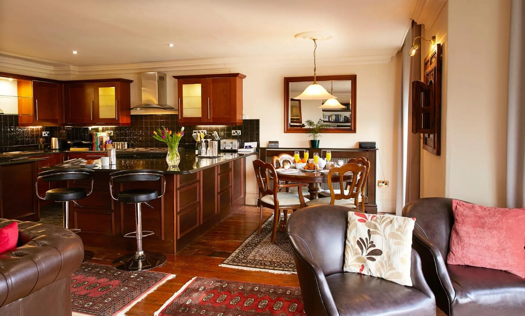 Kitchen or kitchenette in Mansion House