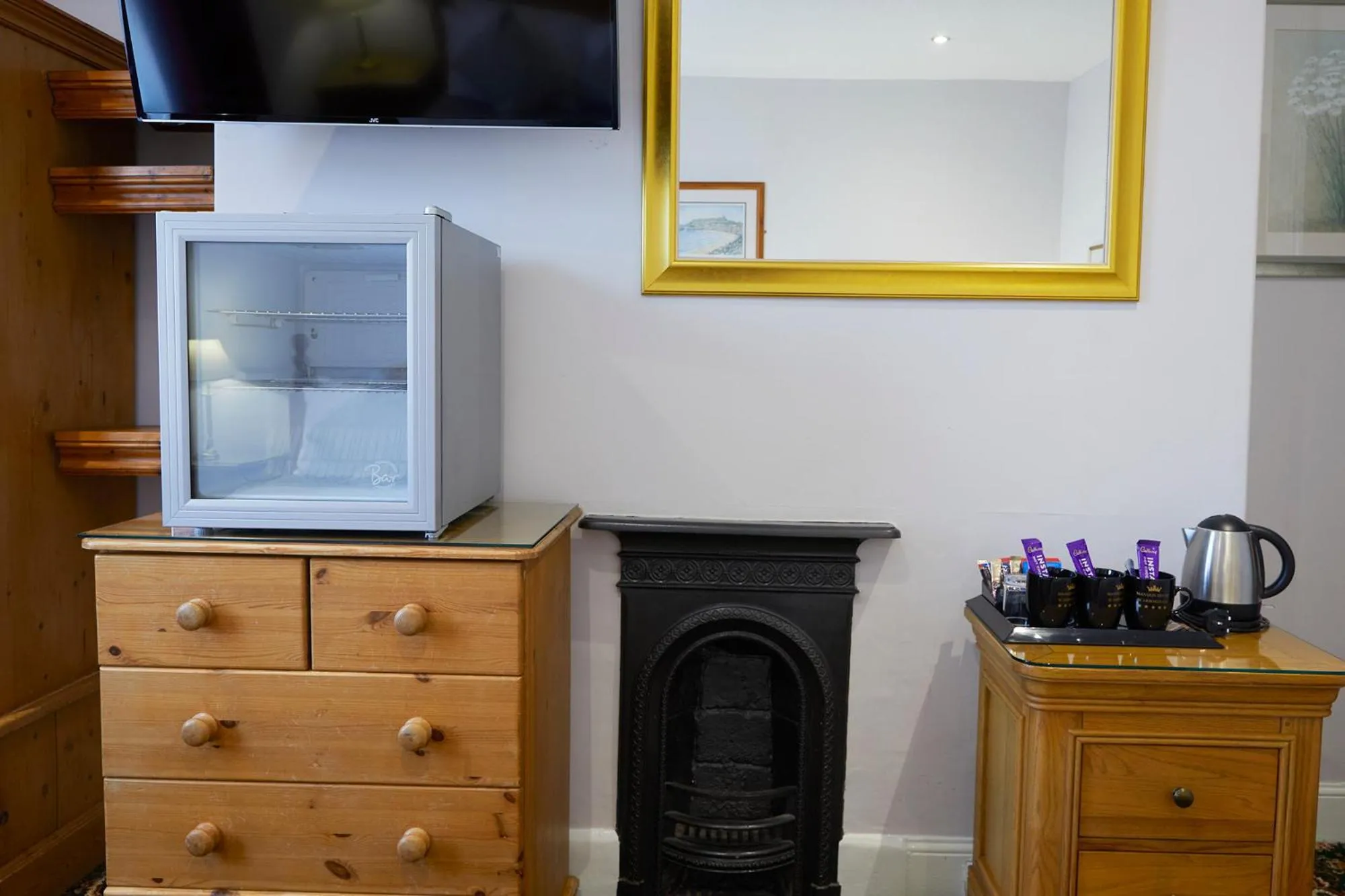 Coffee/tea facilities in Mansion House