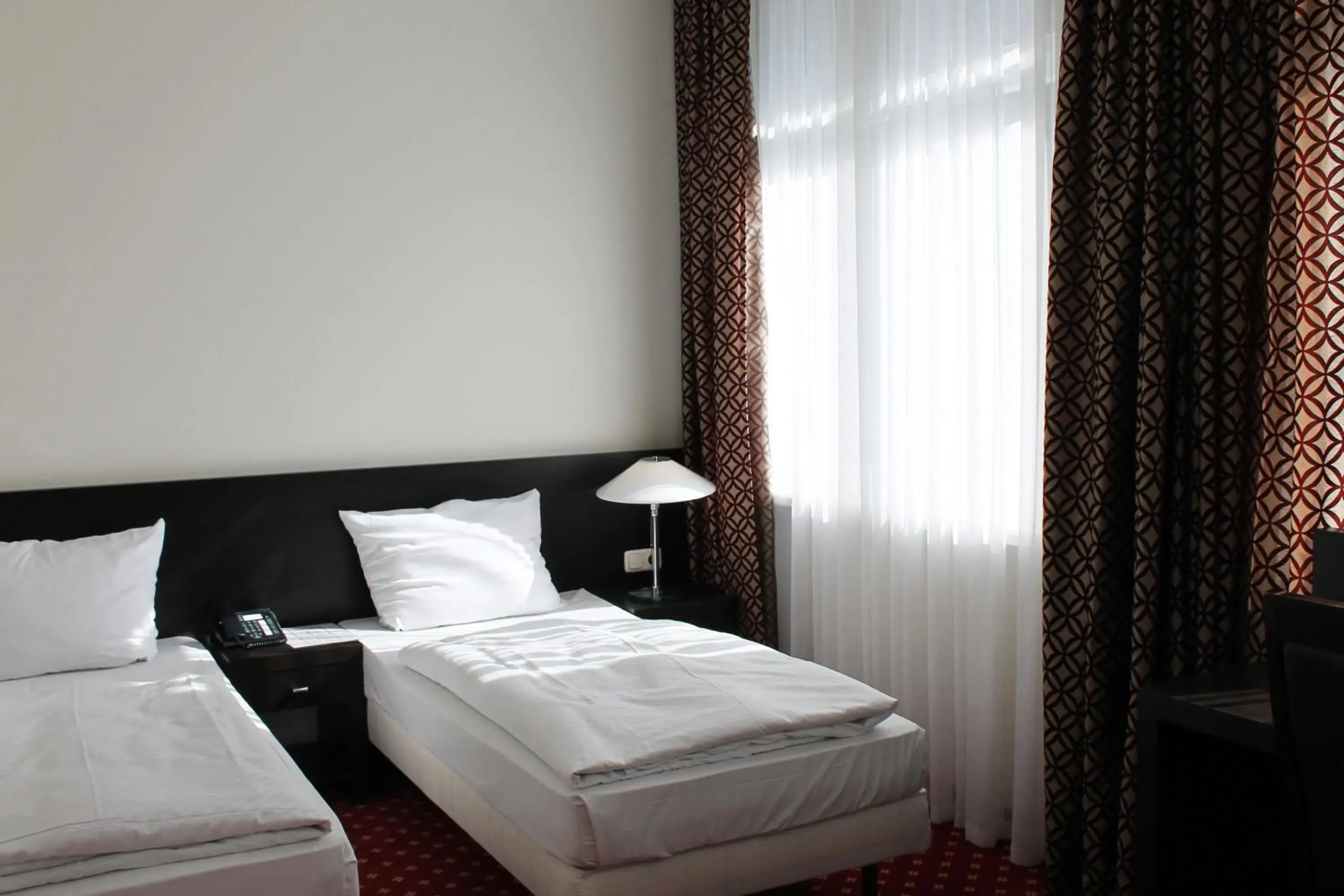 Double Room - single occupancy in Aariana Hotel Double Room - single occupancy in Aariana Hotel