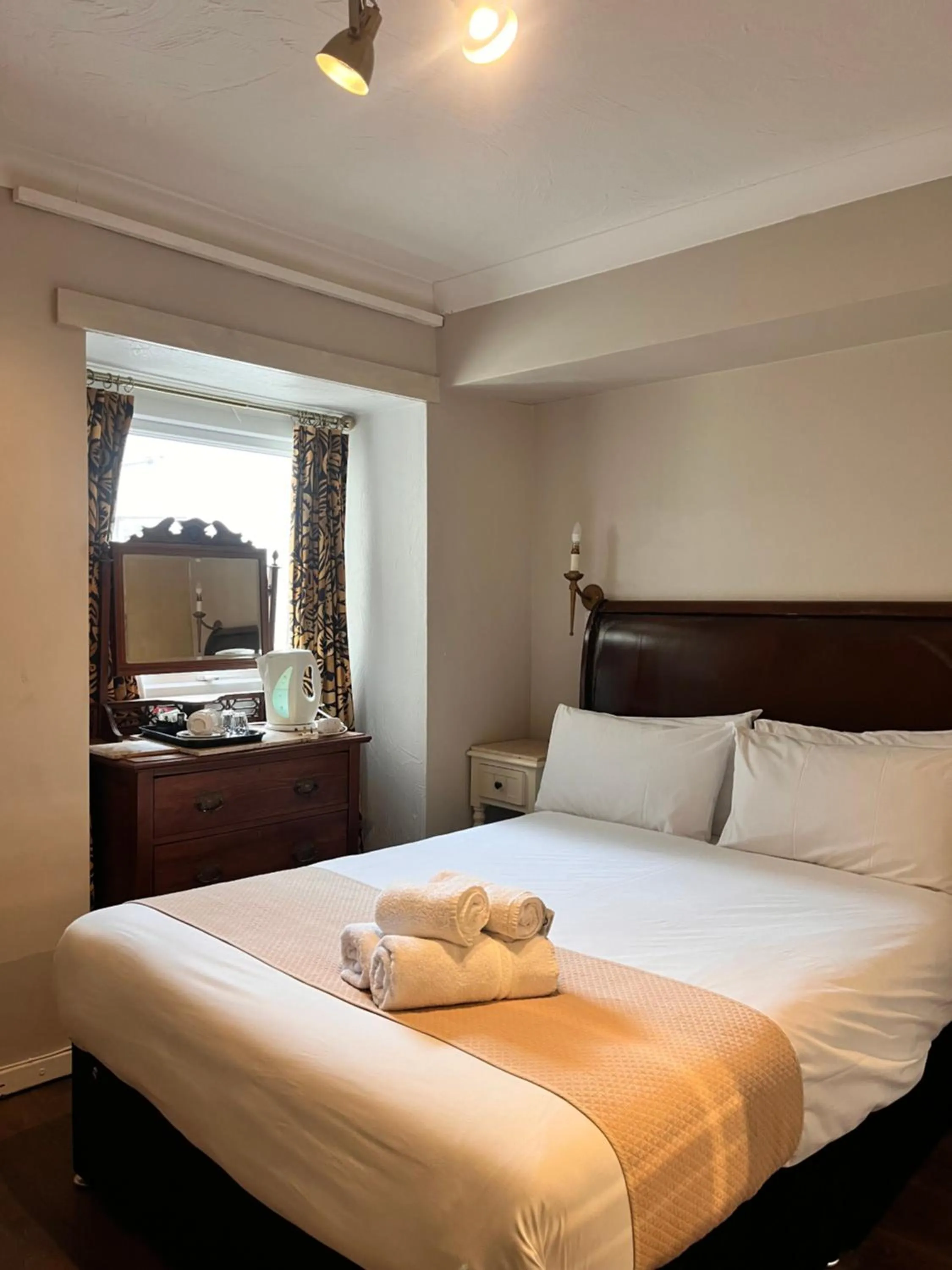 Bed in Rose Tor Hotel