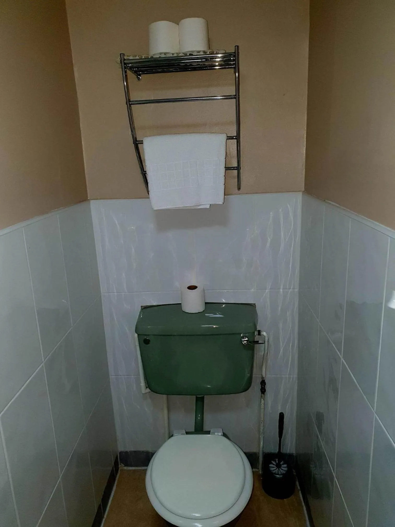 Bathroom in Rose Tor Hotel