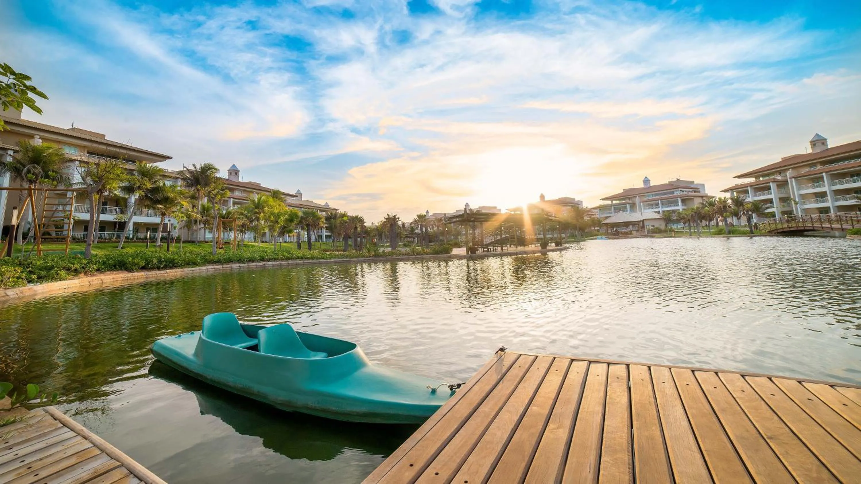 Lake view in Golf Ville Resort Brisa do Golf -Apartamentos e Cobertura