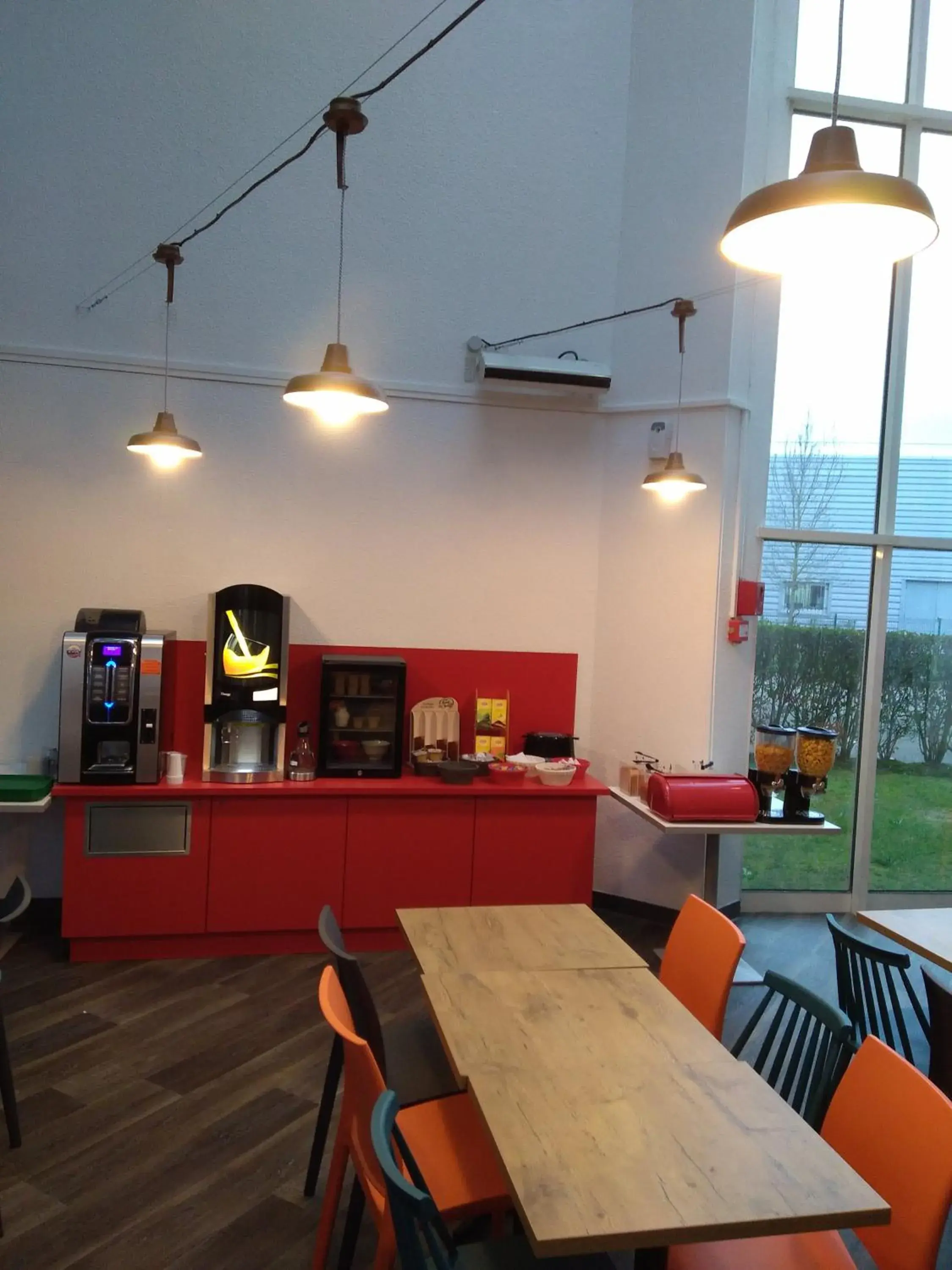 Lounge or bar in Hotel F1 Maurepas Lounge or bar in Hotel F1 Maurepas