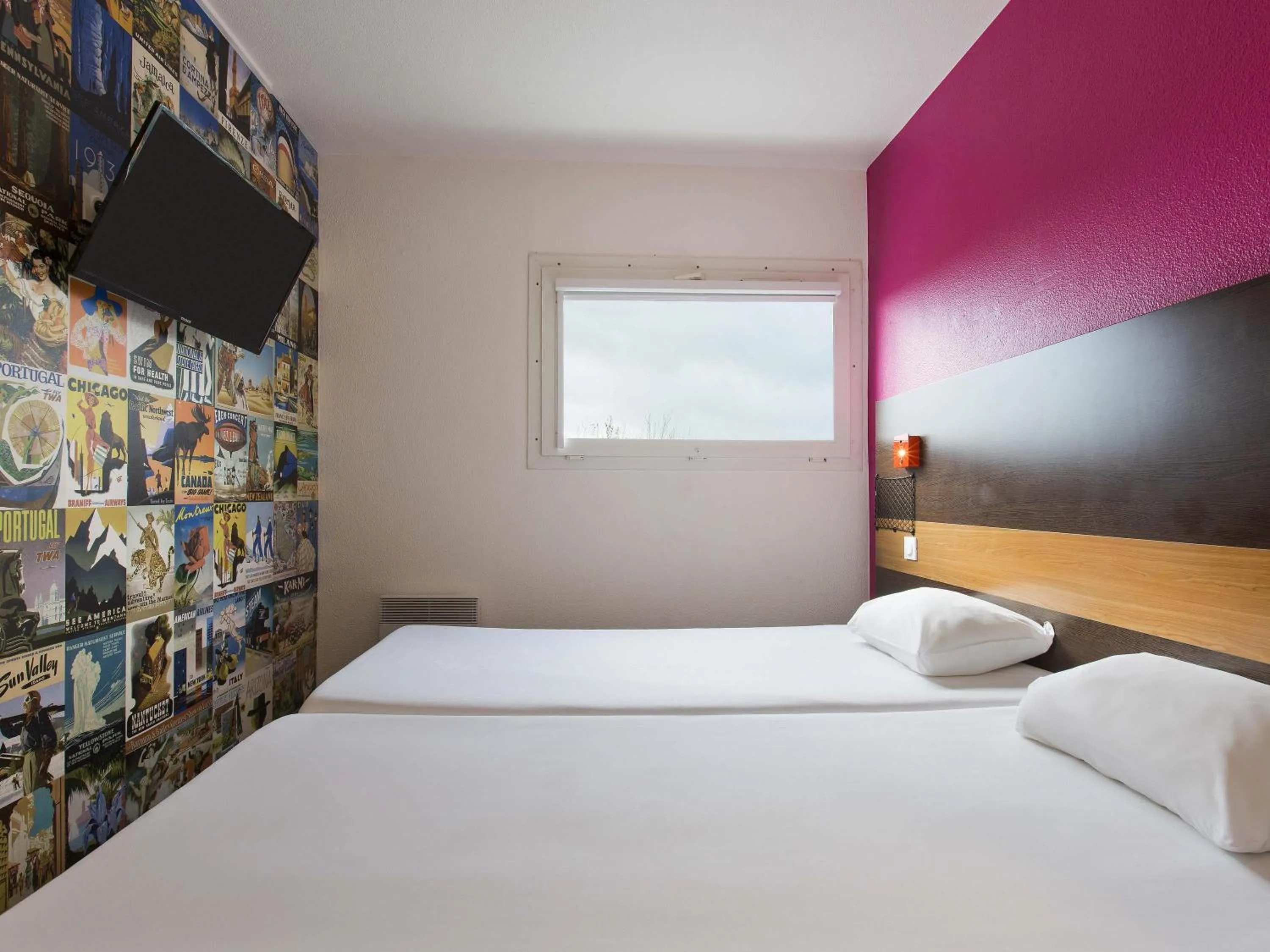 Bedroom, Bed in Hotel F1 Maurepas