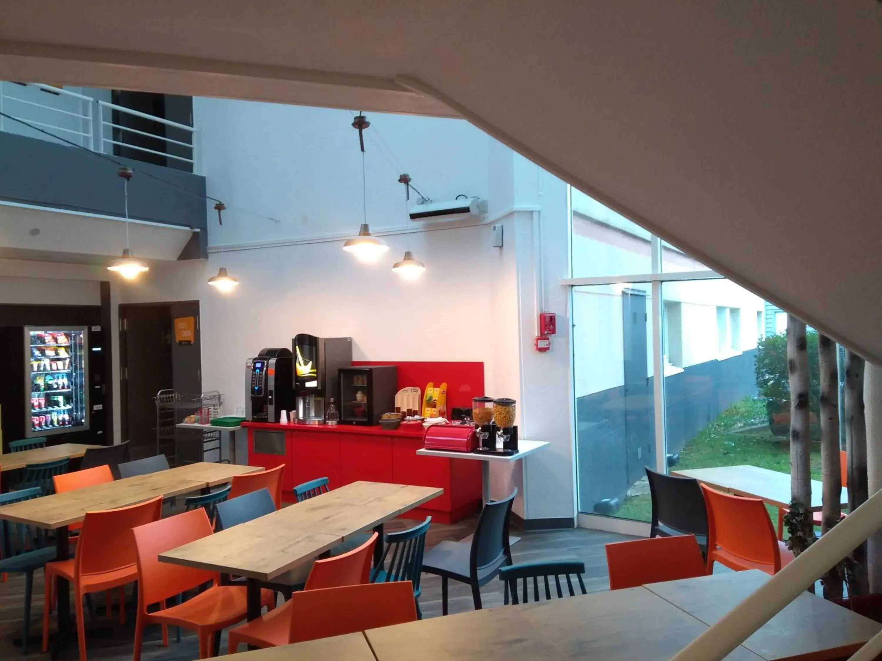 Lounge or bar in Hotel F1 Maurepas Lounge or bar in Hotel F1 Maurepas