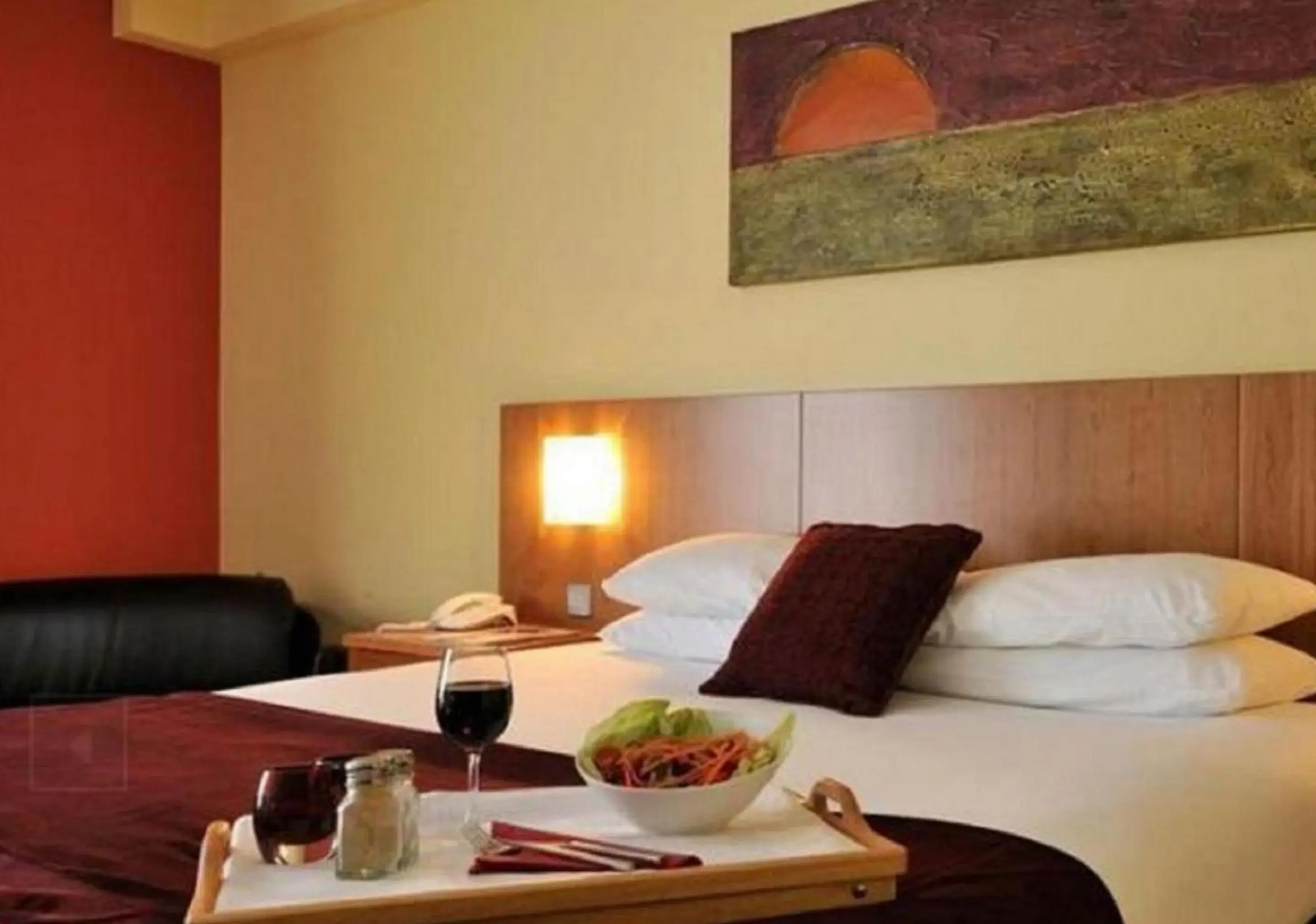 Double Room in Central Hotel Tullamore Double Room in Central Hotel Tullamore