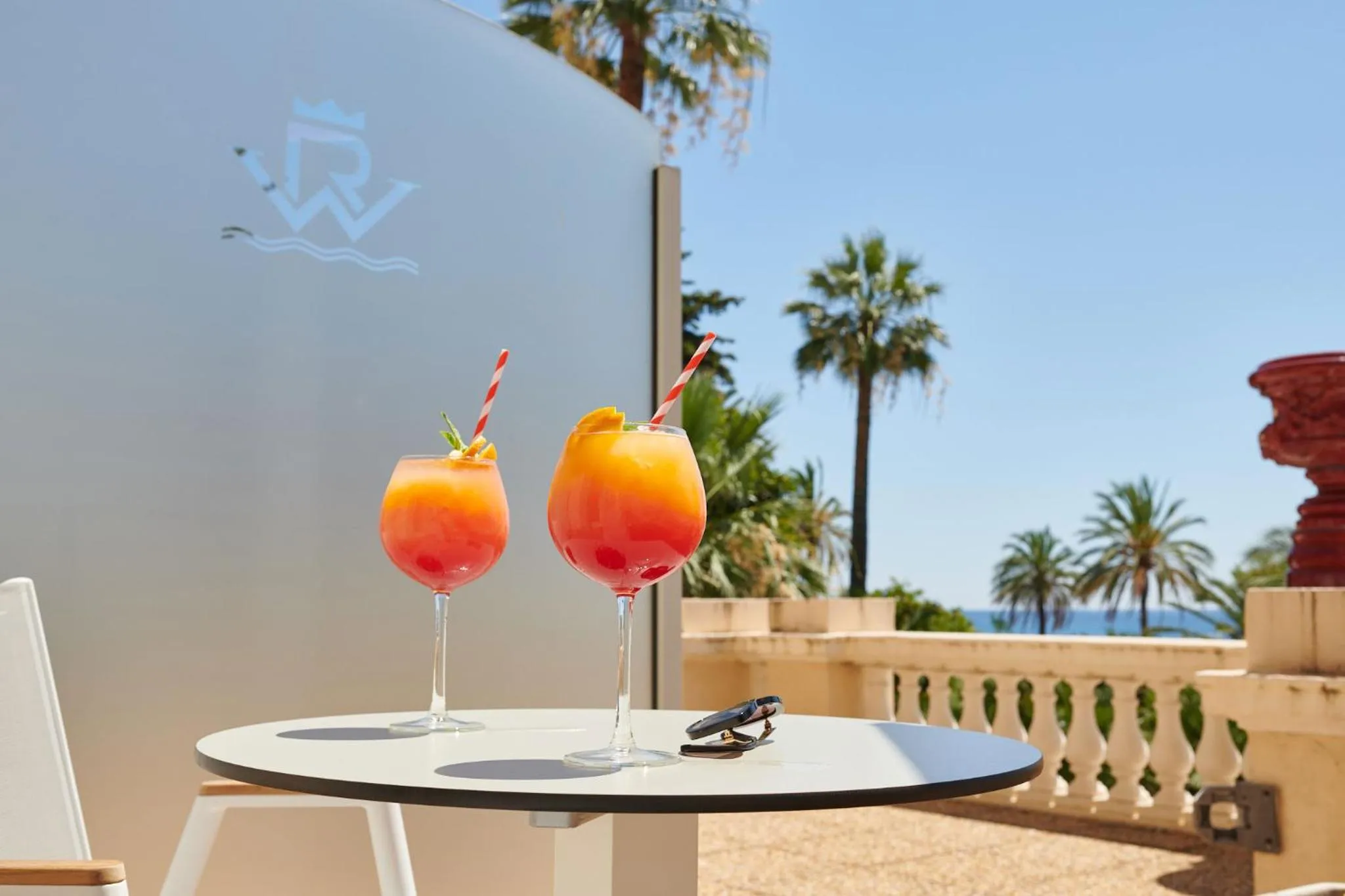 Balcony/Terrace in Hôtel Vacances Bleues Royal Westminster