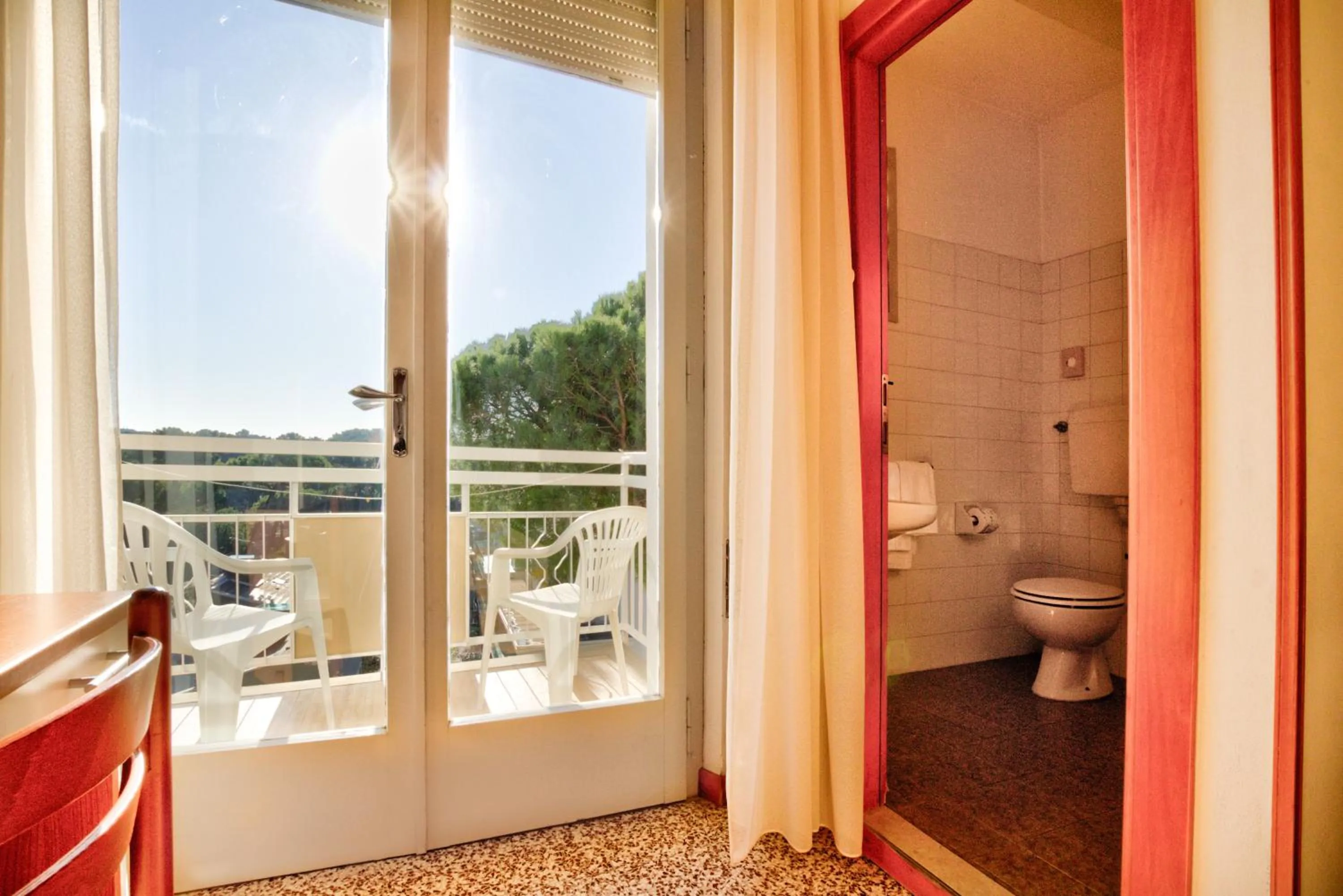 Inner courtyard view in Hotel Happy