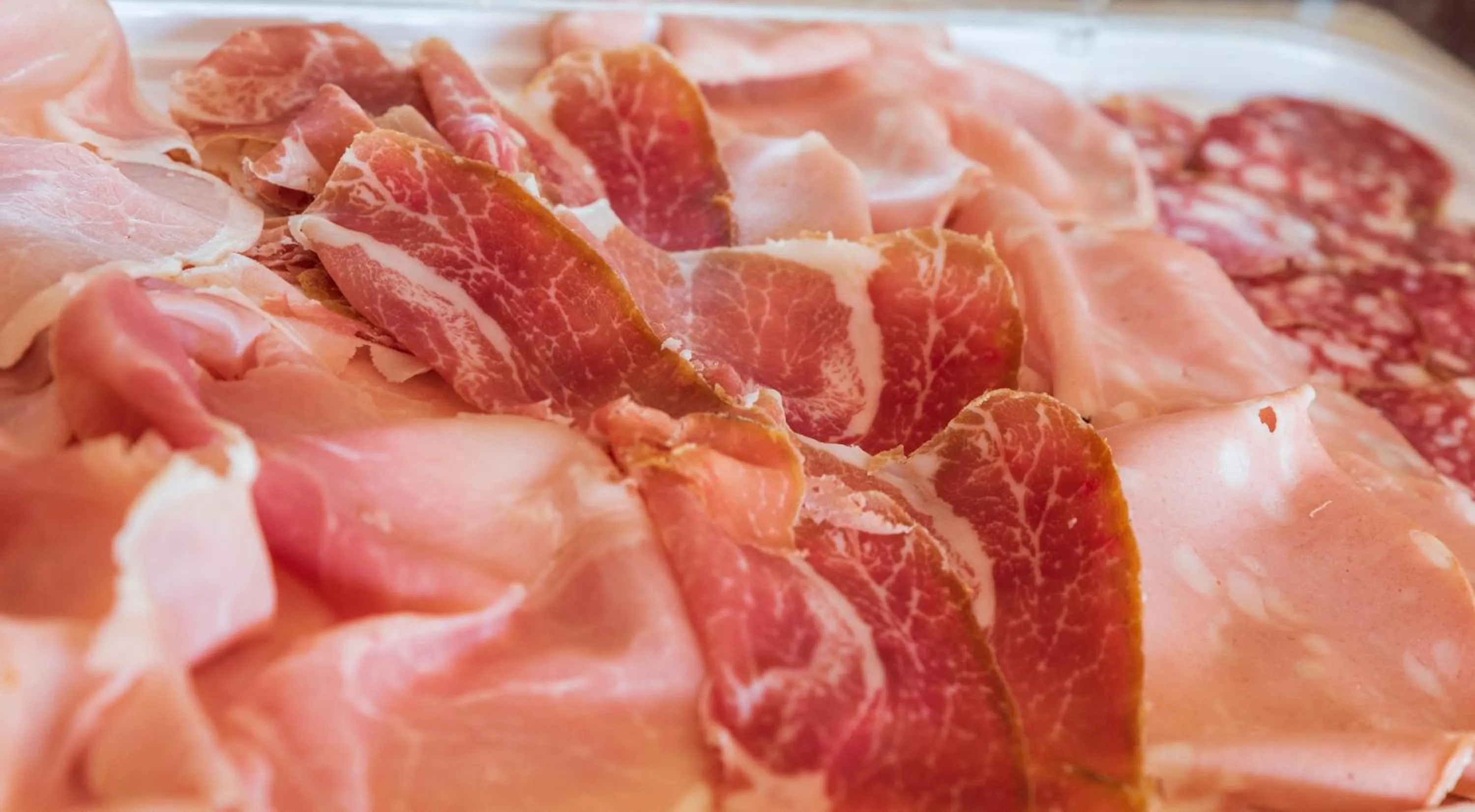 Breakfast in Hotel Happy