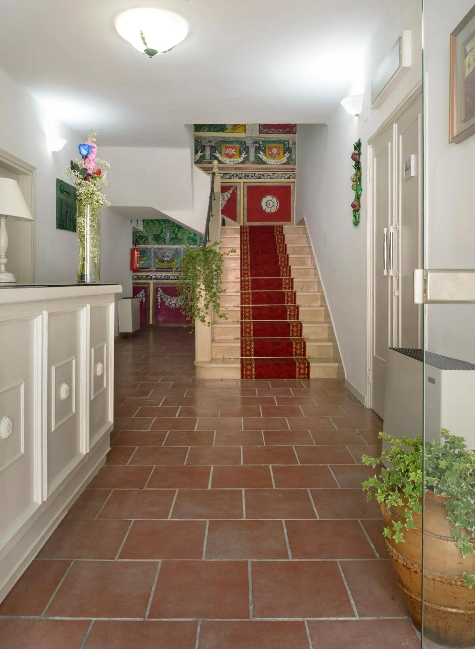 Facade/entrance in Hotel Porta Marmorea