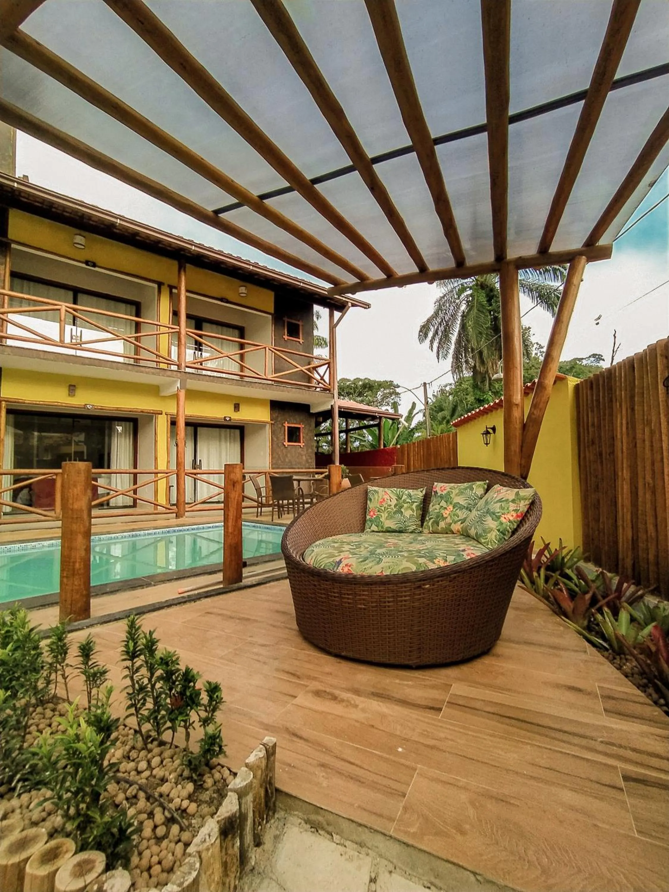 Swimming pool in Pousada Recanto da Concha