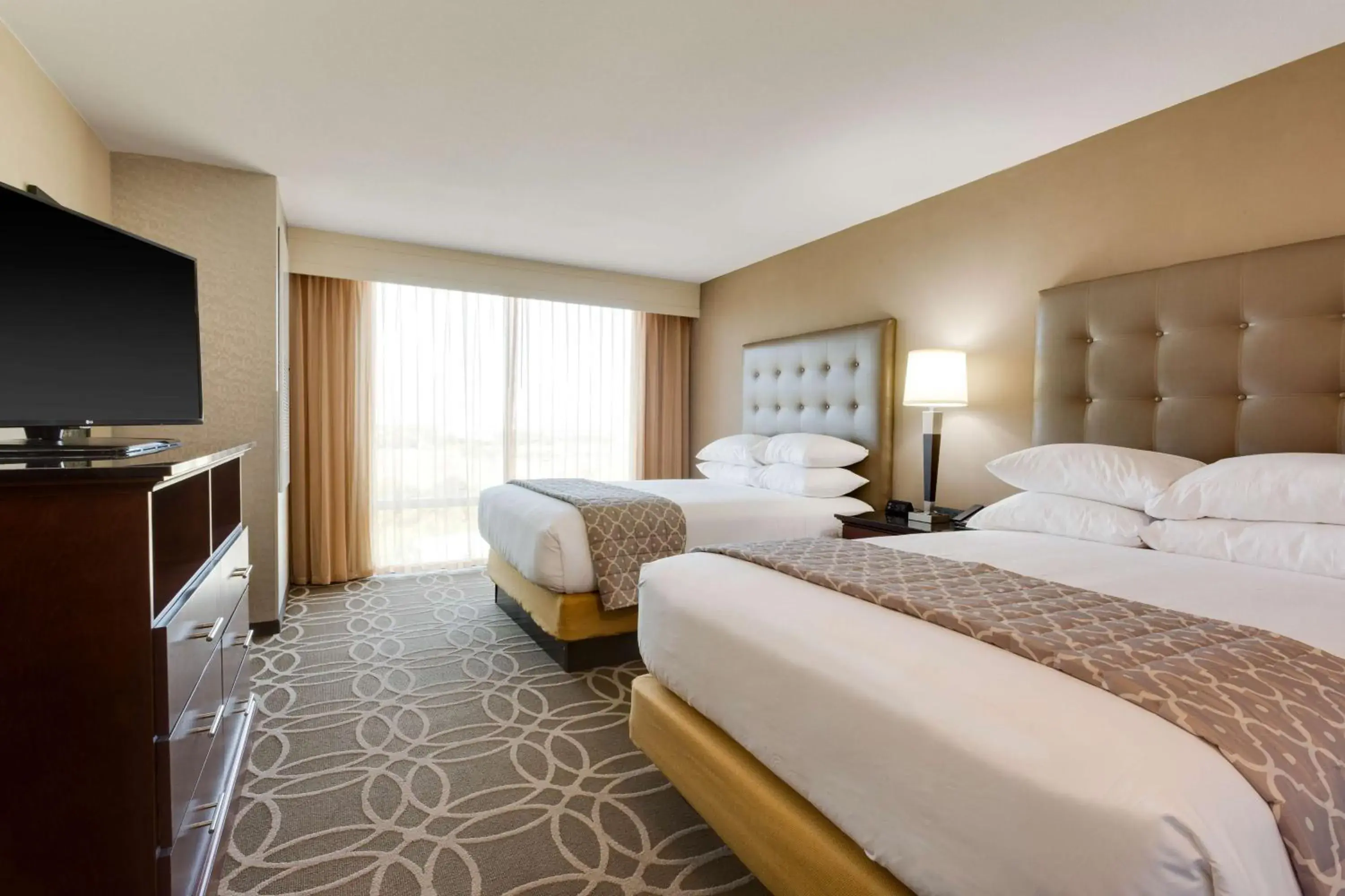 Photo of the whole room, Bed in Drury Inn & Suites Dallas Frisco Photo of the whole room, Bed in Drury Inn & Suites Dallas Frisco