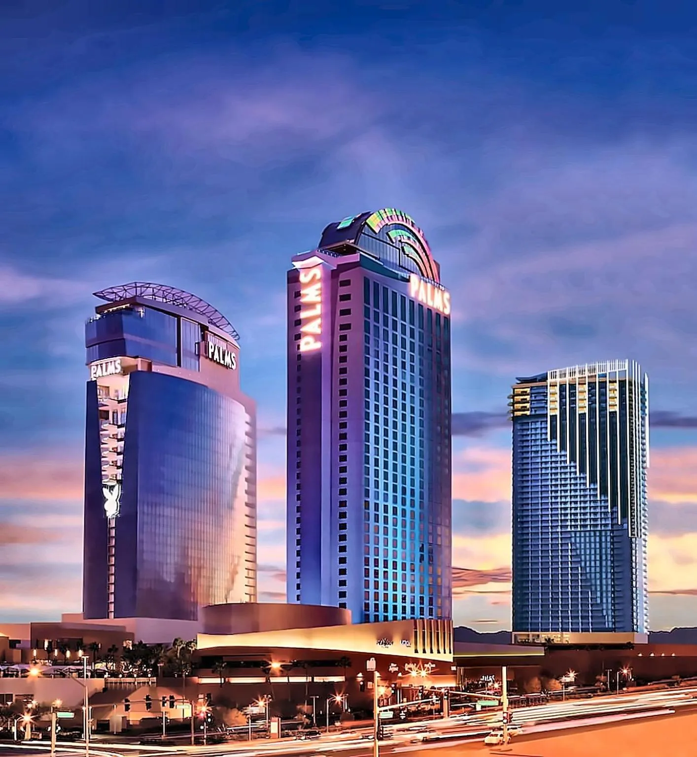 Property building in Luxury Suites at Palms Place