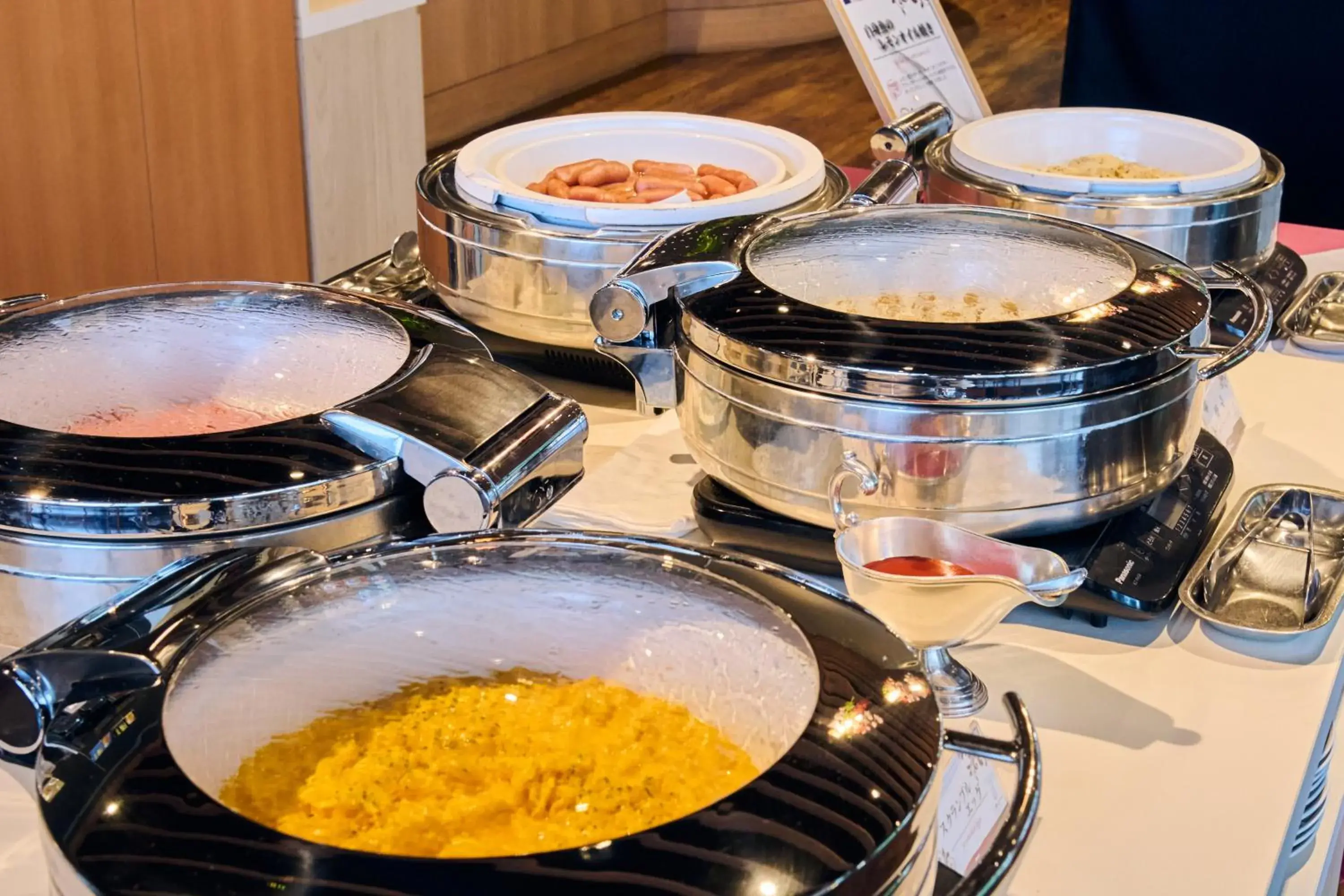 Buffet breakfast in Hotel Kumamoto Terrsa Buffet breakfast in Hotel Kumamoto Terrsa