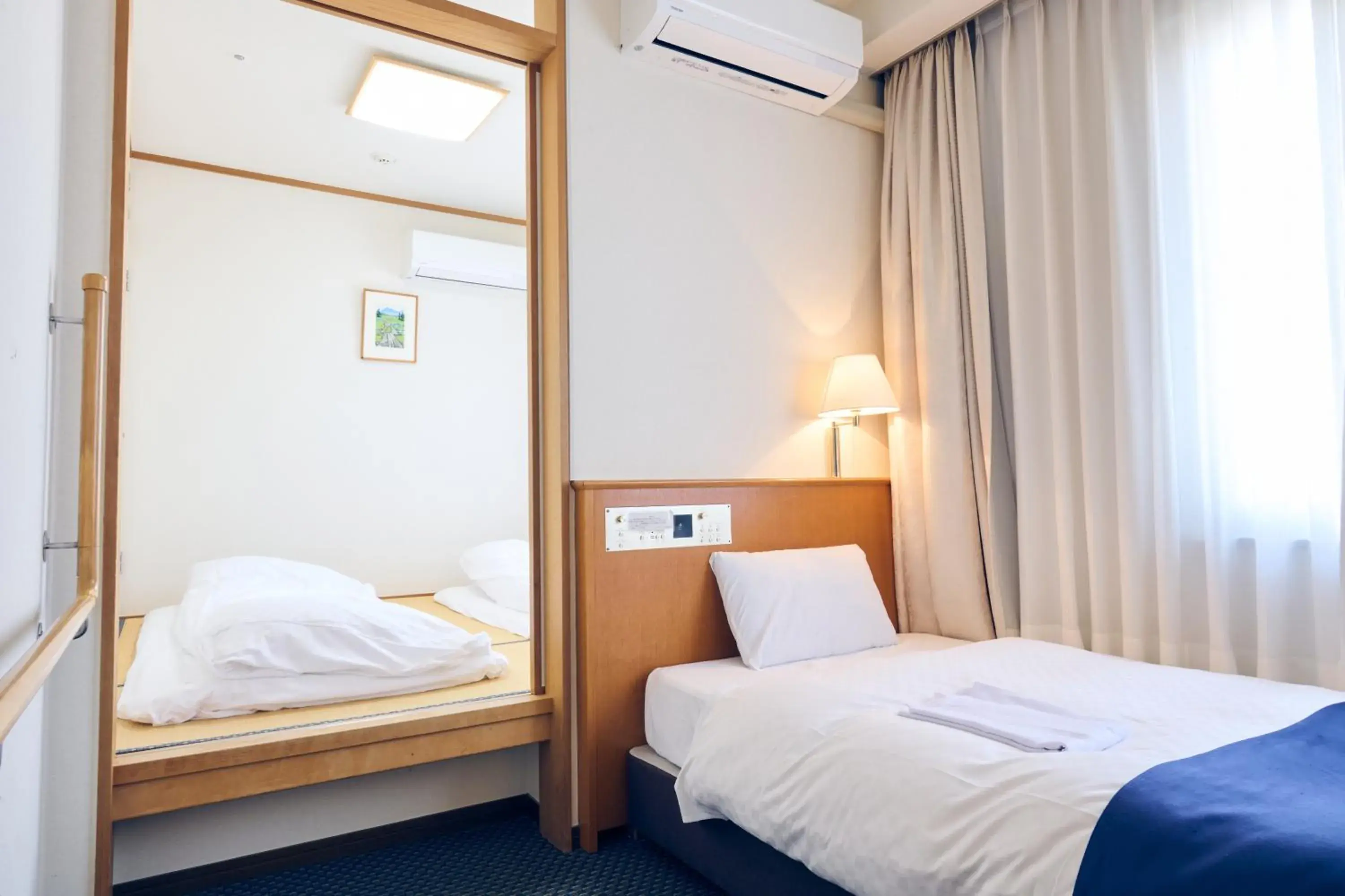 Bedroom, Bed in Hotel Kumamoto Terrsa Bedroom, Bed in Hotel Kumamoto Terrsa