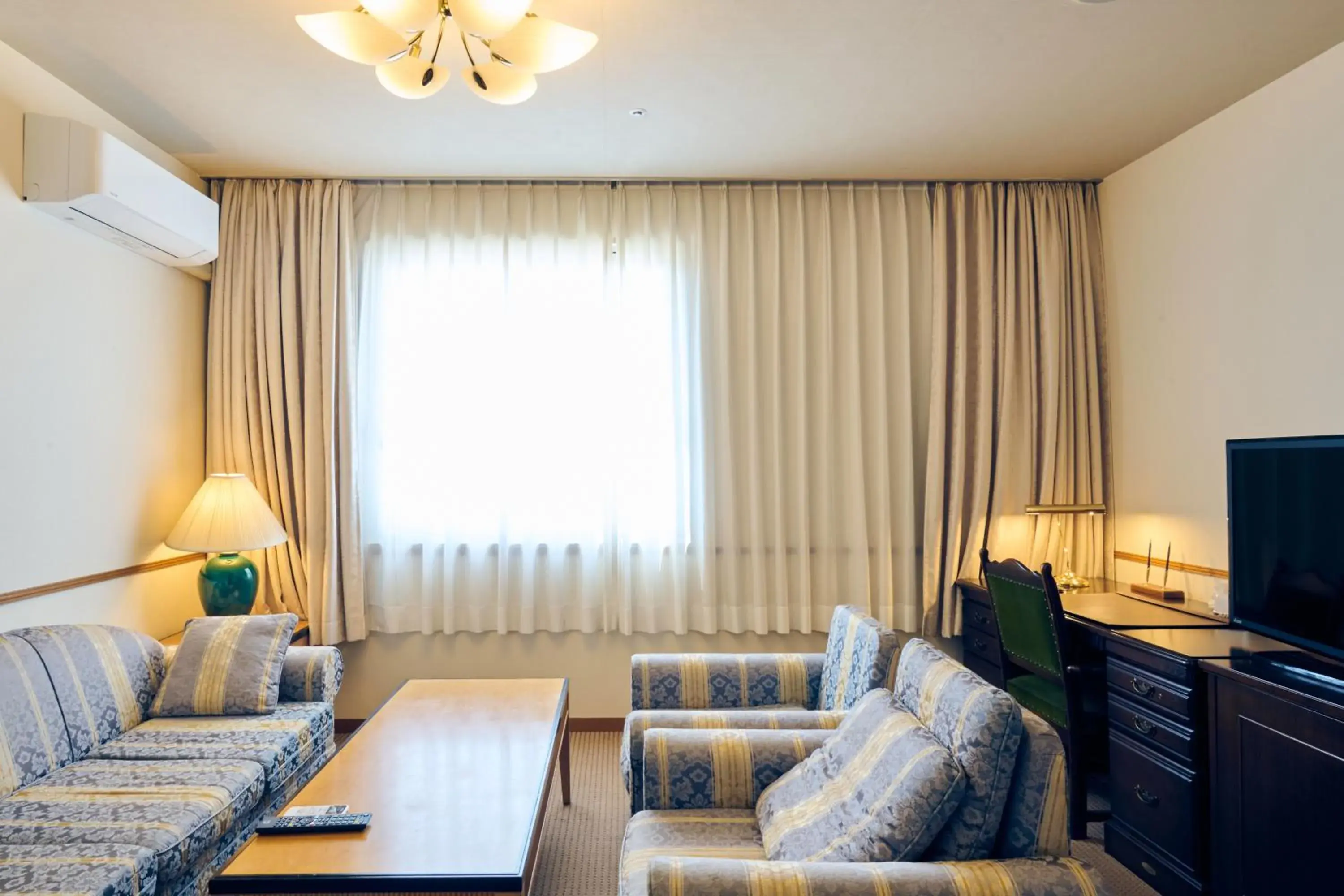 Living room in Hotel Kumamoto Terrsa Living room in Hotel Kumamoto Terrsa