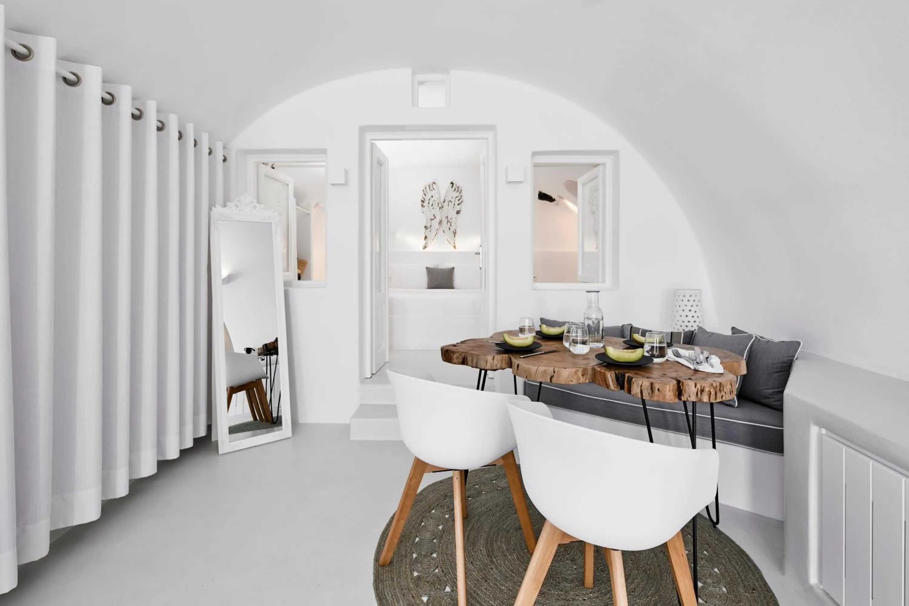 Photo of the whole room in Dana Villas & Infinity Suites