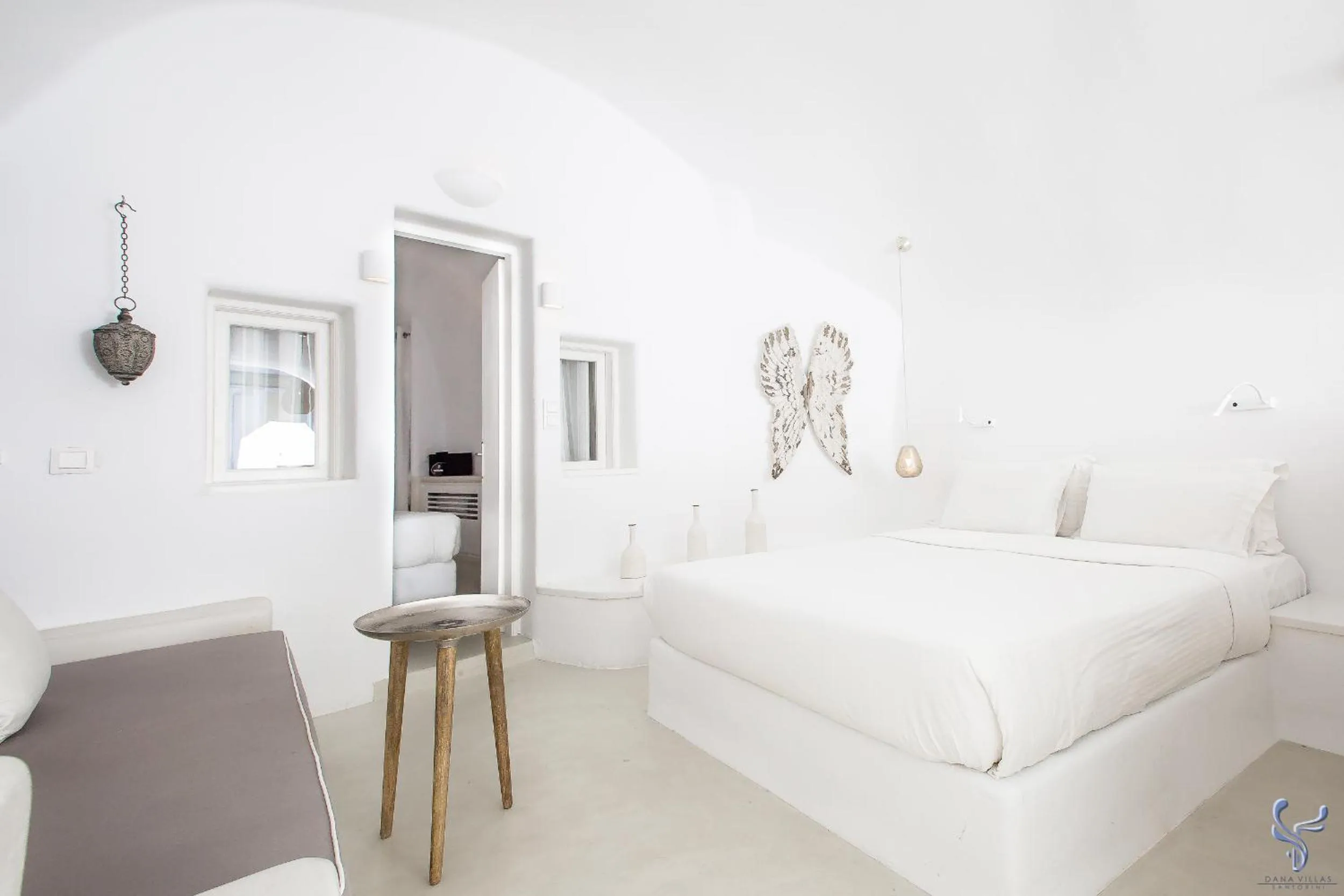 Bed in Dana Villas & Infinity Suites