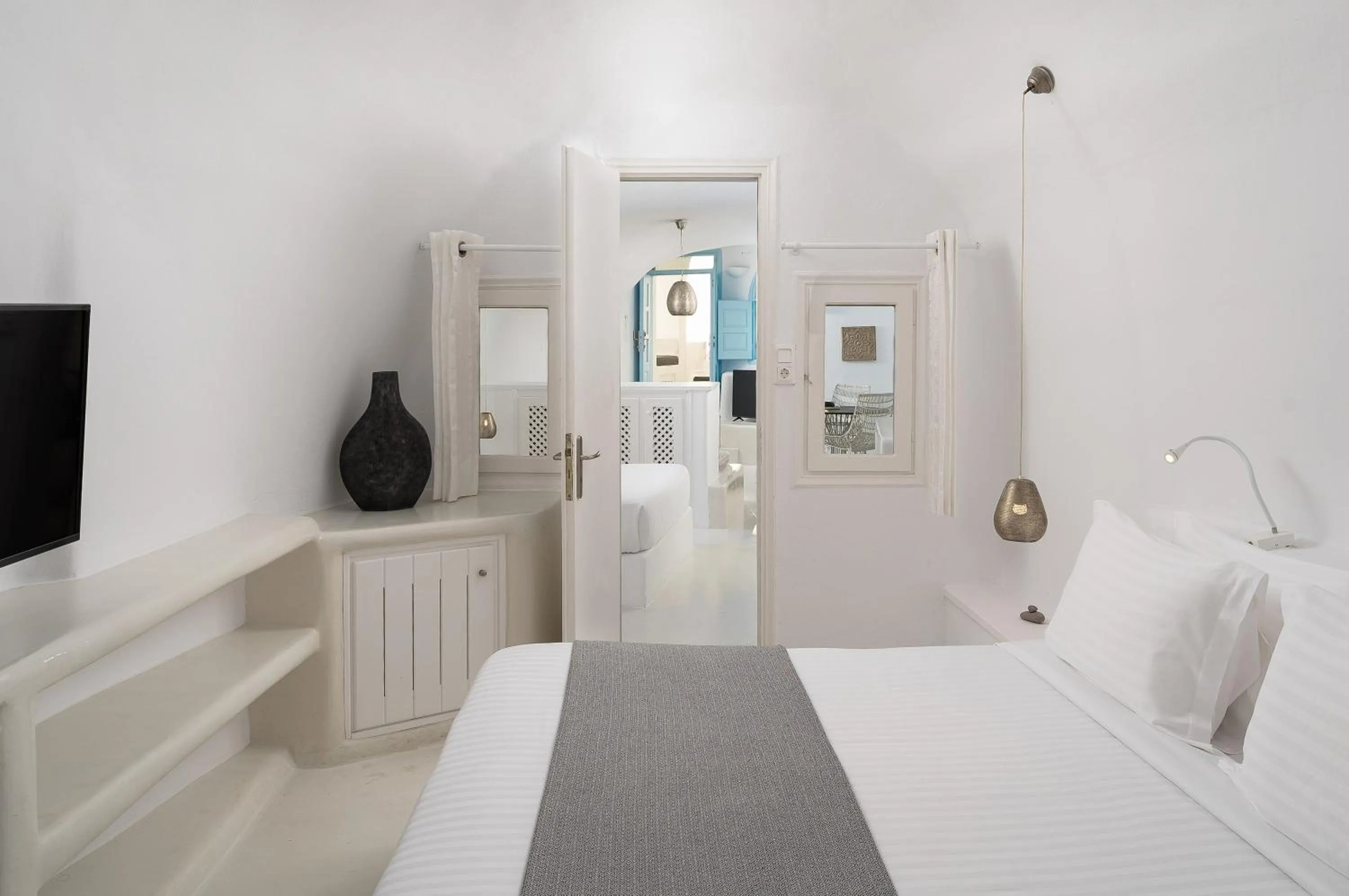 Bed in Dana Villas & Infinity Suites