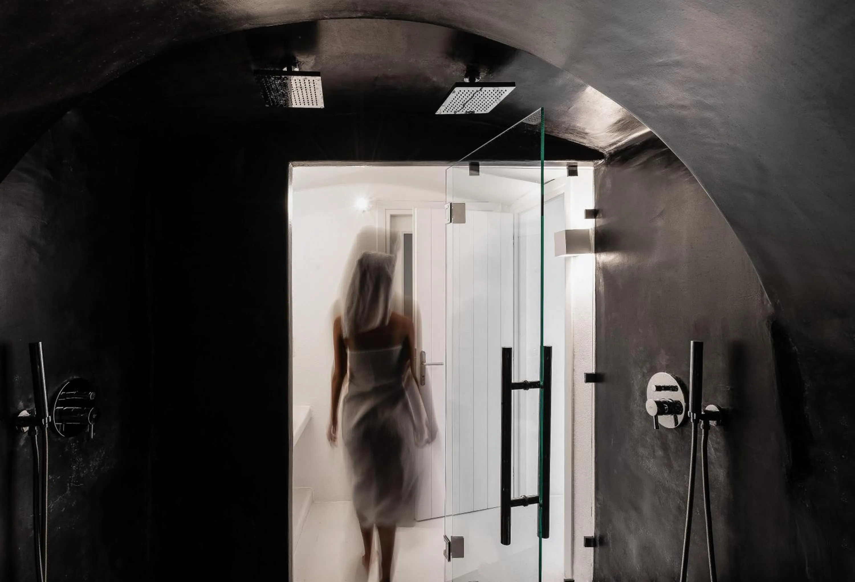 Shower in Dana Villas & Infinity Suites