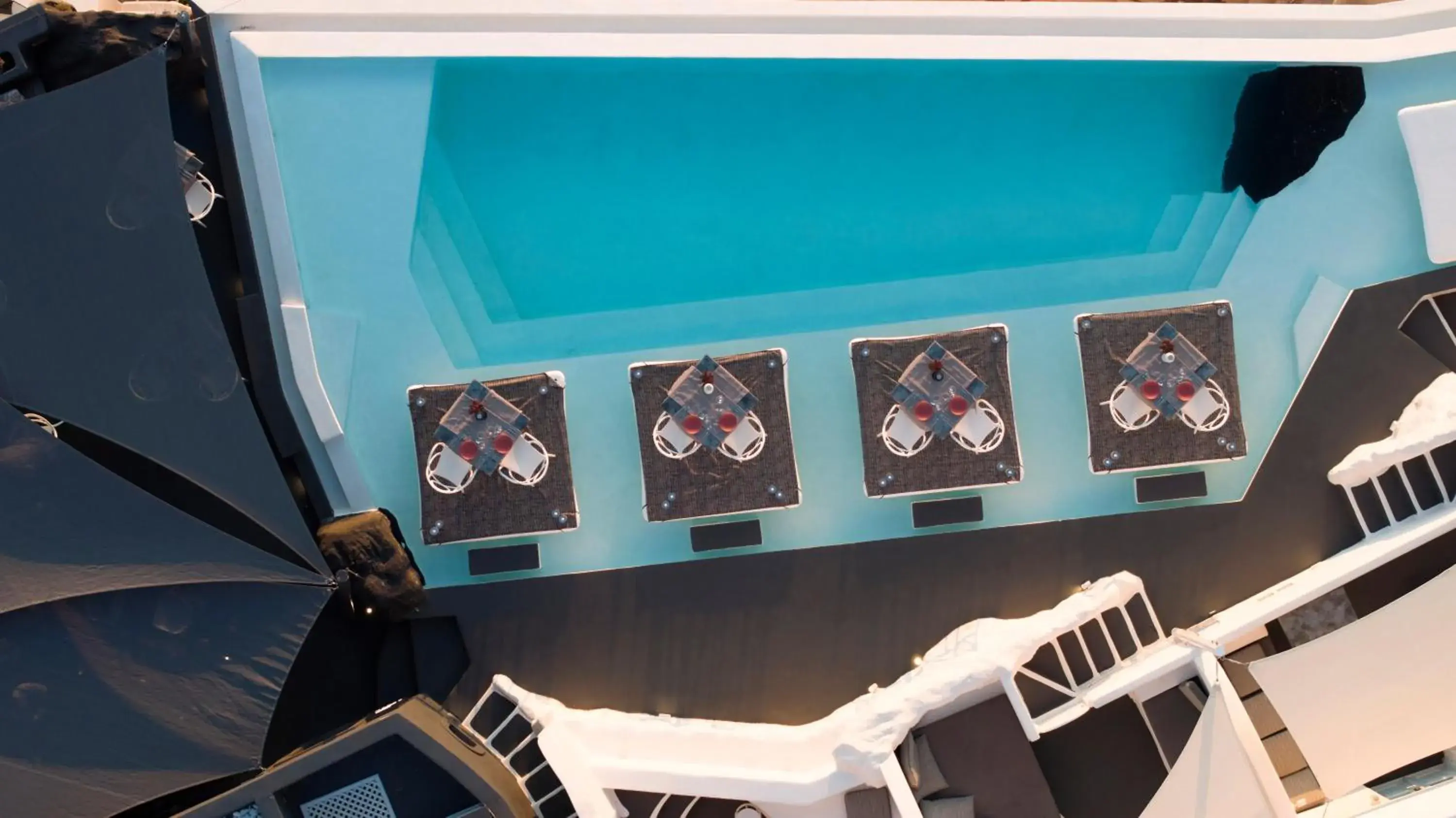 Restaurant/places to eat in Dana Villas & Infinity Suites Restaurant/places to eat in Dana Villas & Infinity Suites