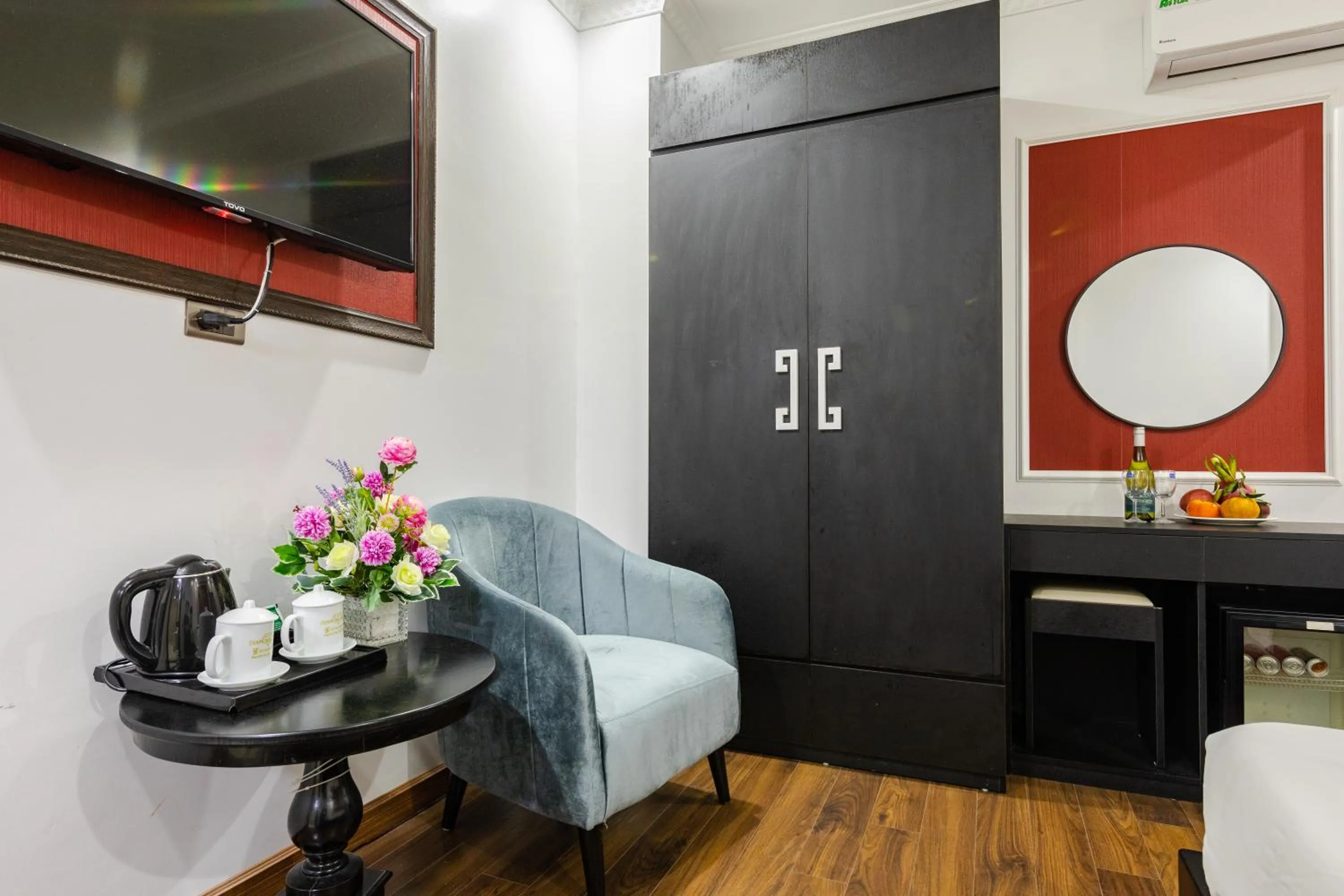 Bedroom in Diamond Hotel