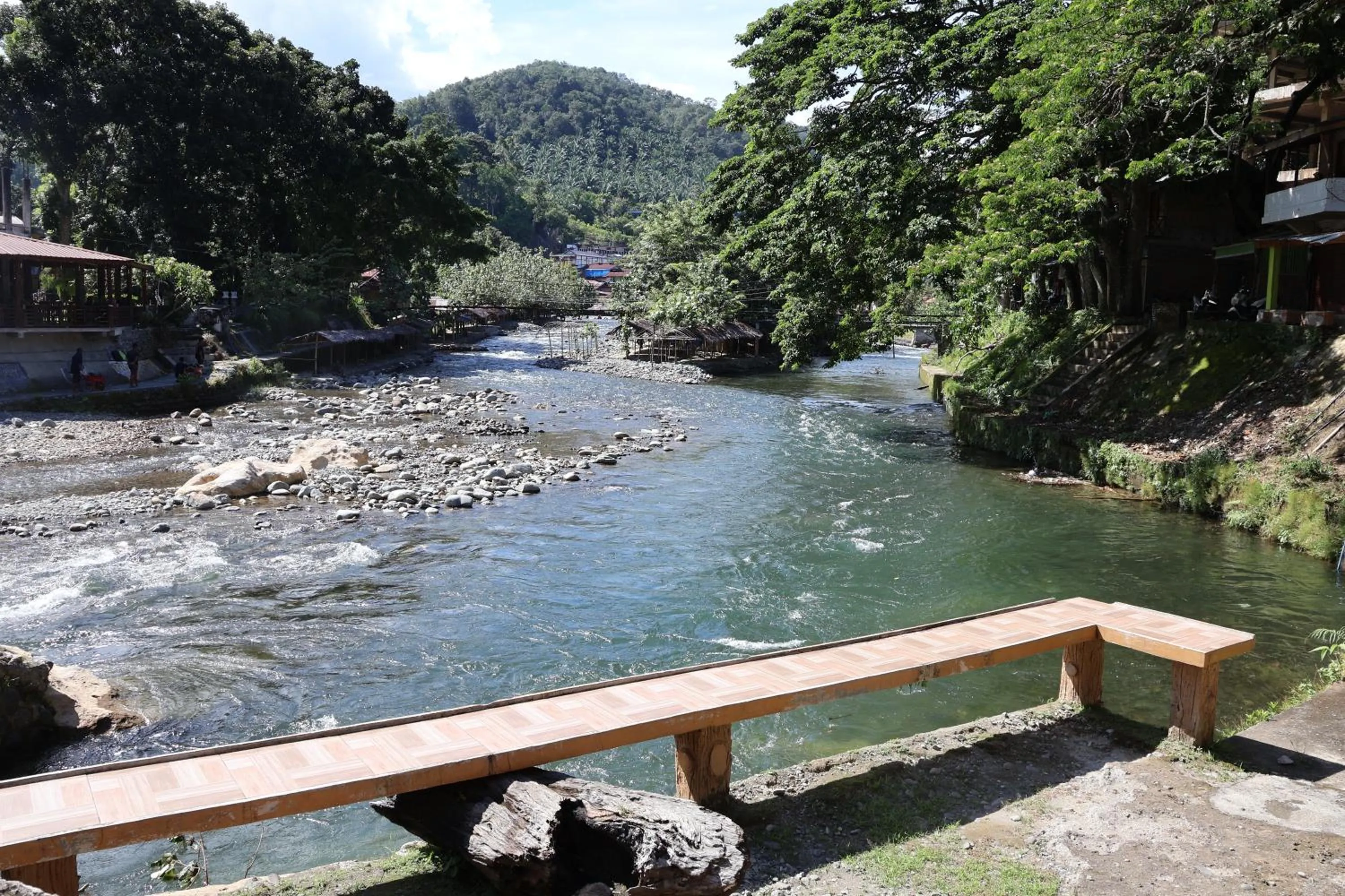River view in Fun Family Guest House n Jungle Tour