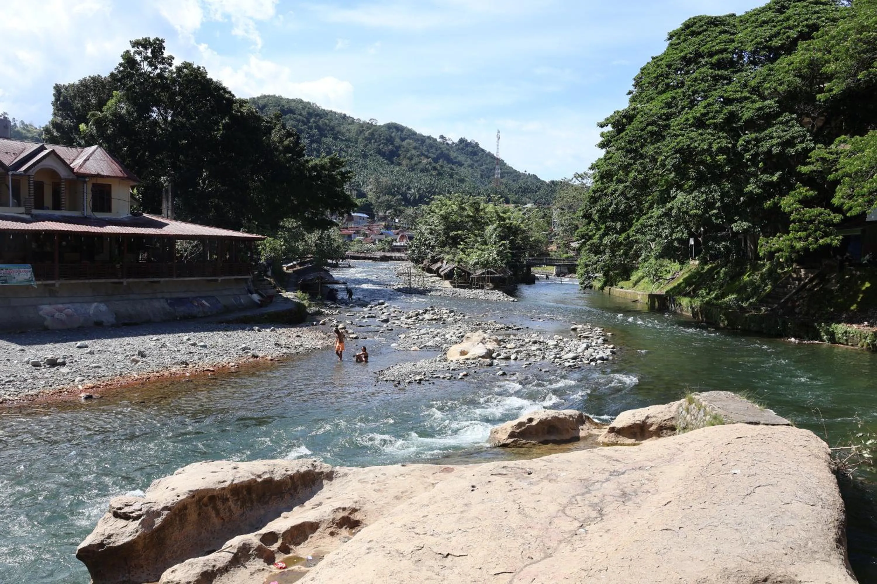 River view in Fun Family Guest House n Jungle Tour