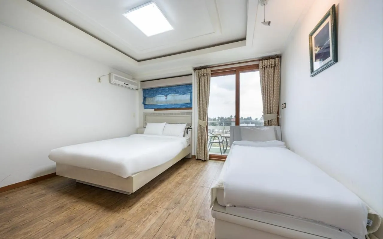 Bed in Dawoo Resortel