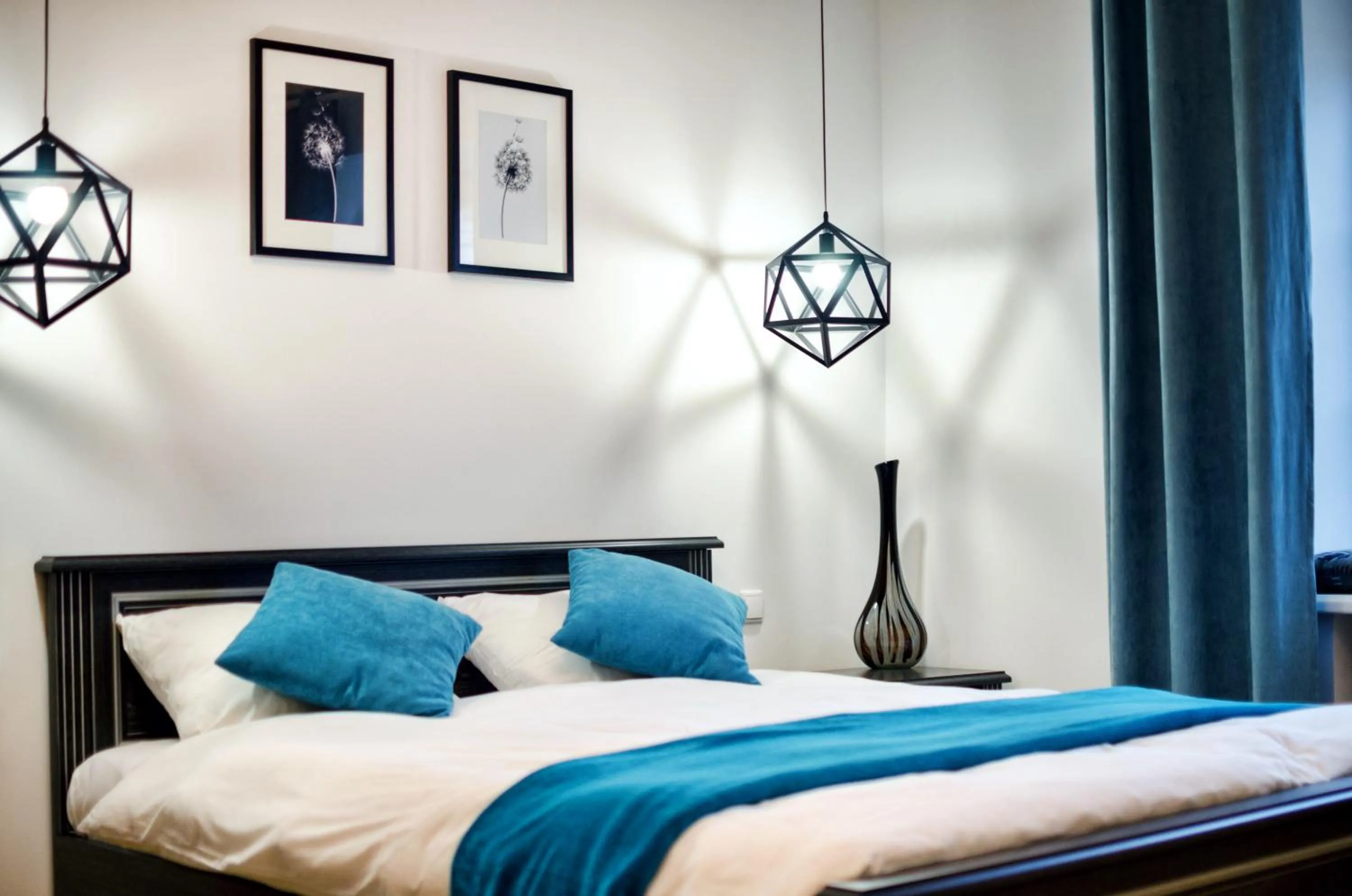 Stylish apartment. Heart of the city