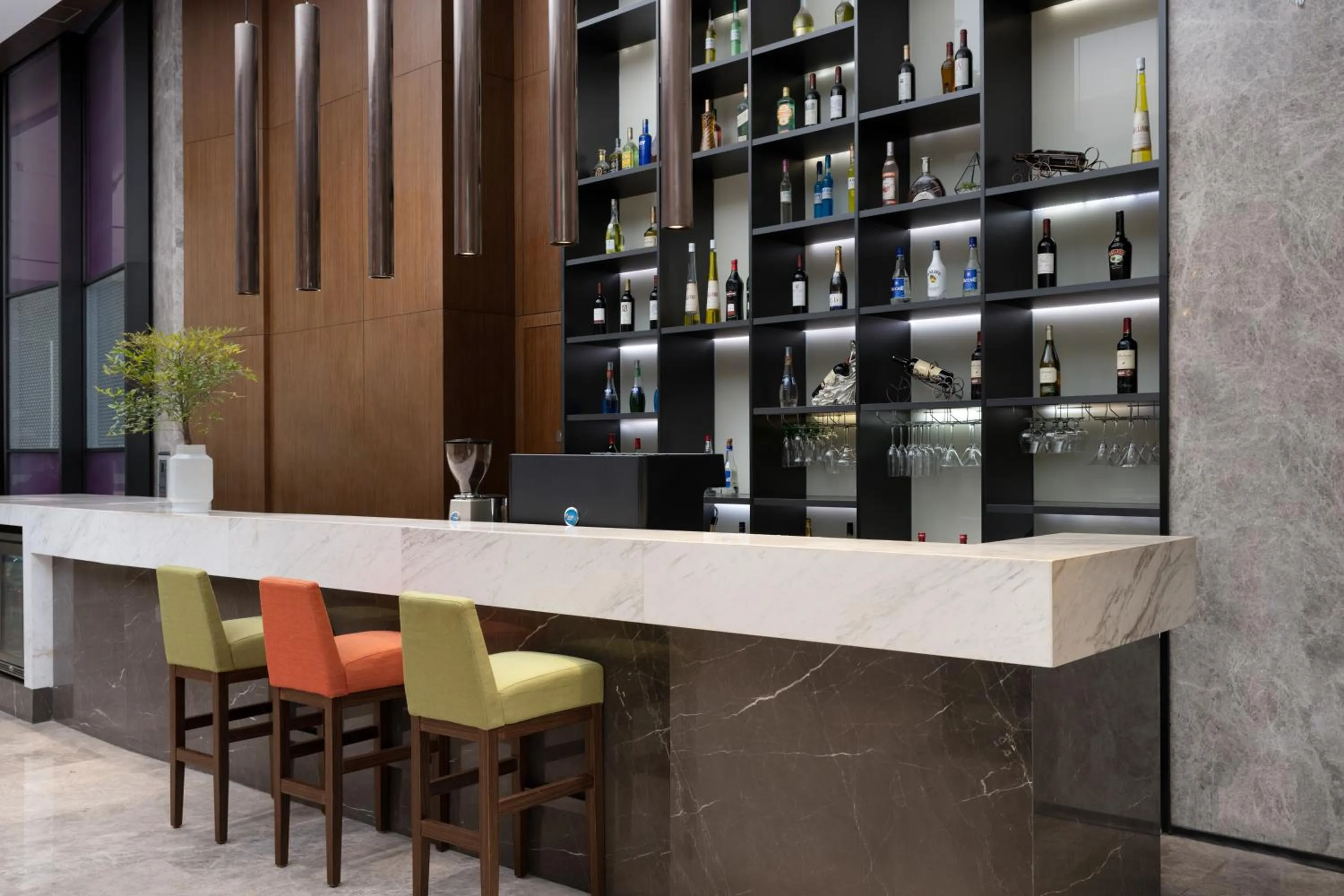 Lounge or bar in Hampton by Hilton Nanning Jiangnan