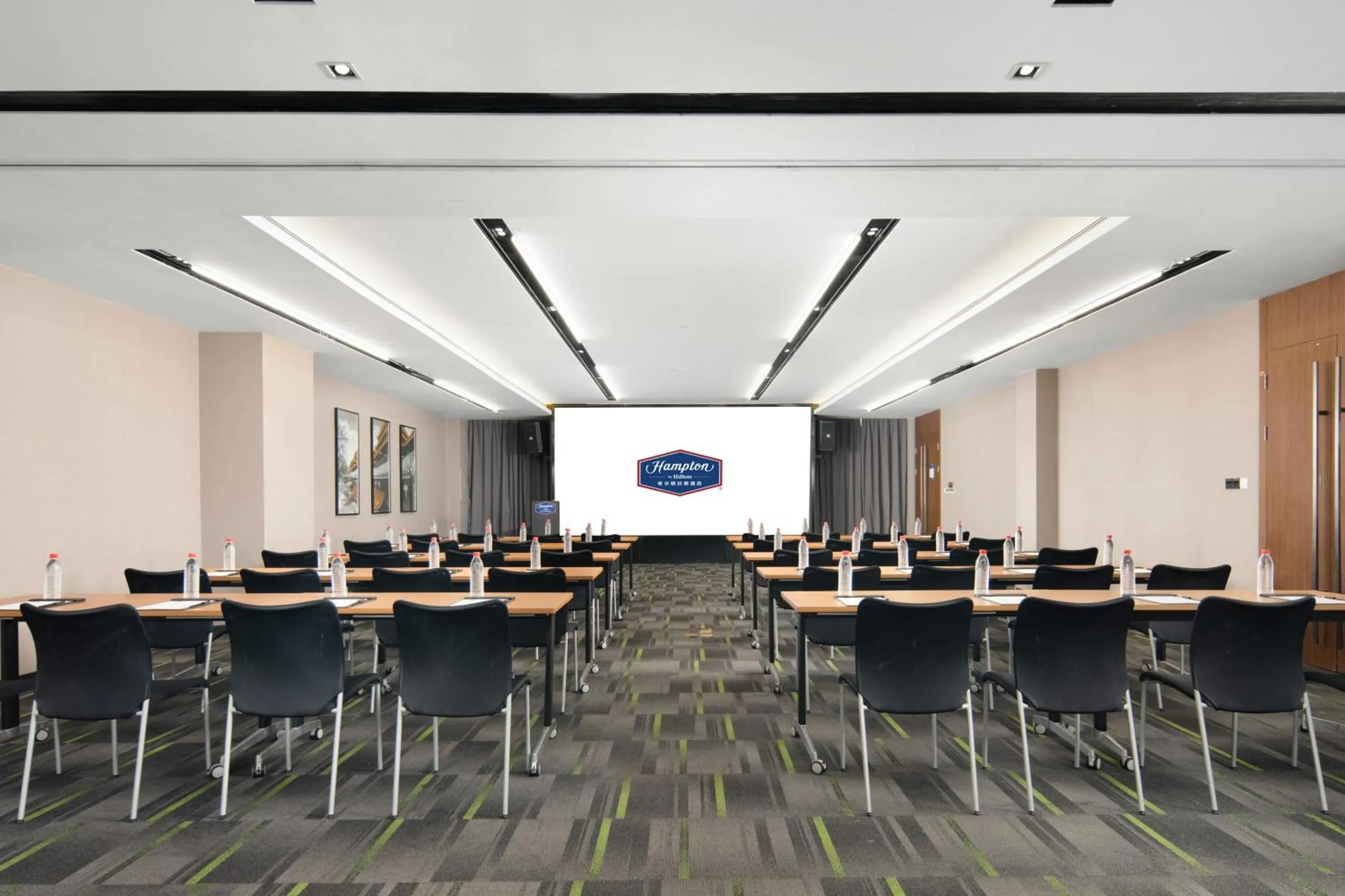 Meeting/conference room in Hampton by Hilton Nanning Jiangnan