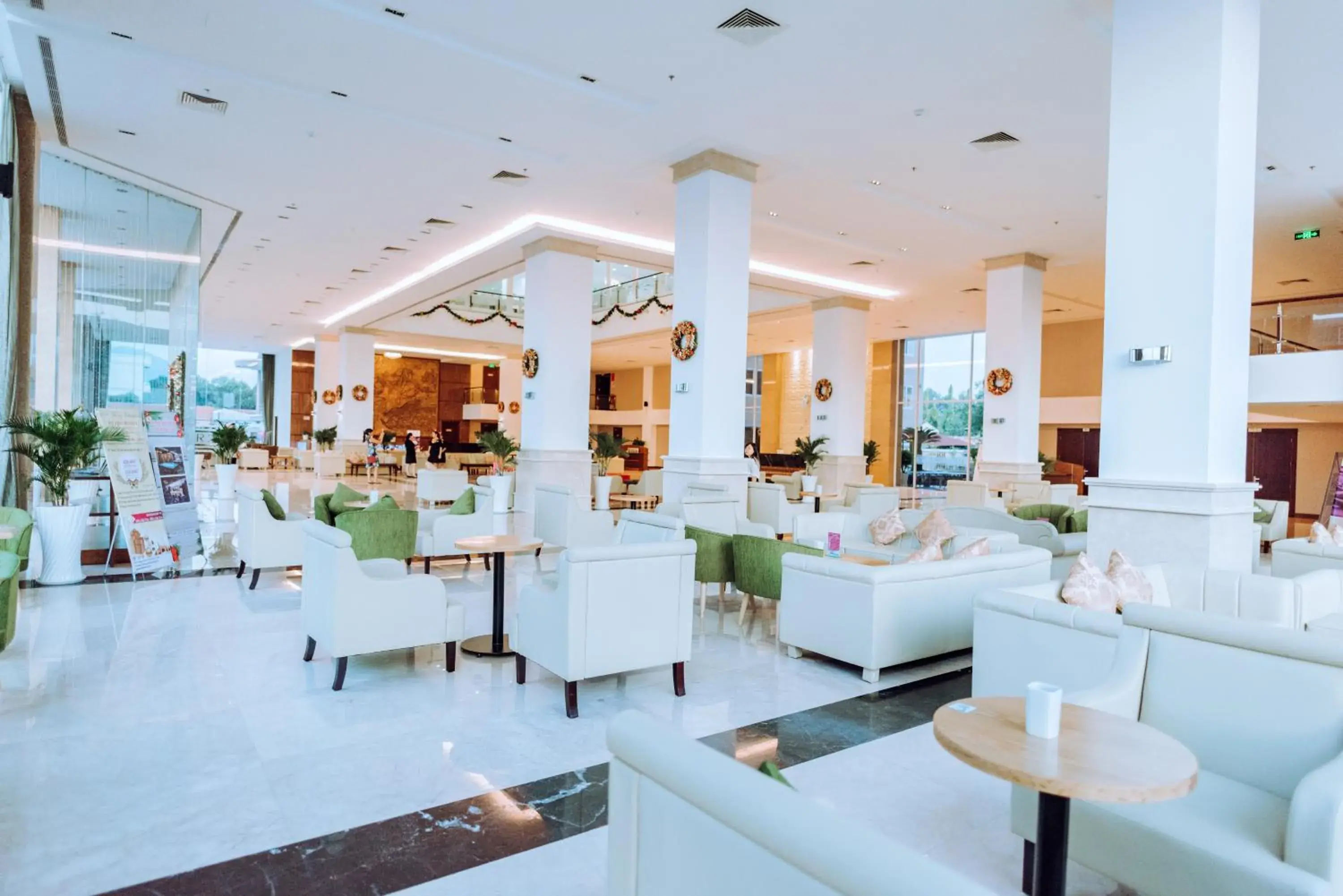 Lobby or reception in Sunrise Hotel Lobby or reception in Sunrise Hotel