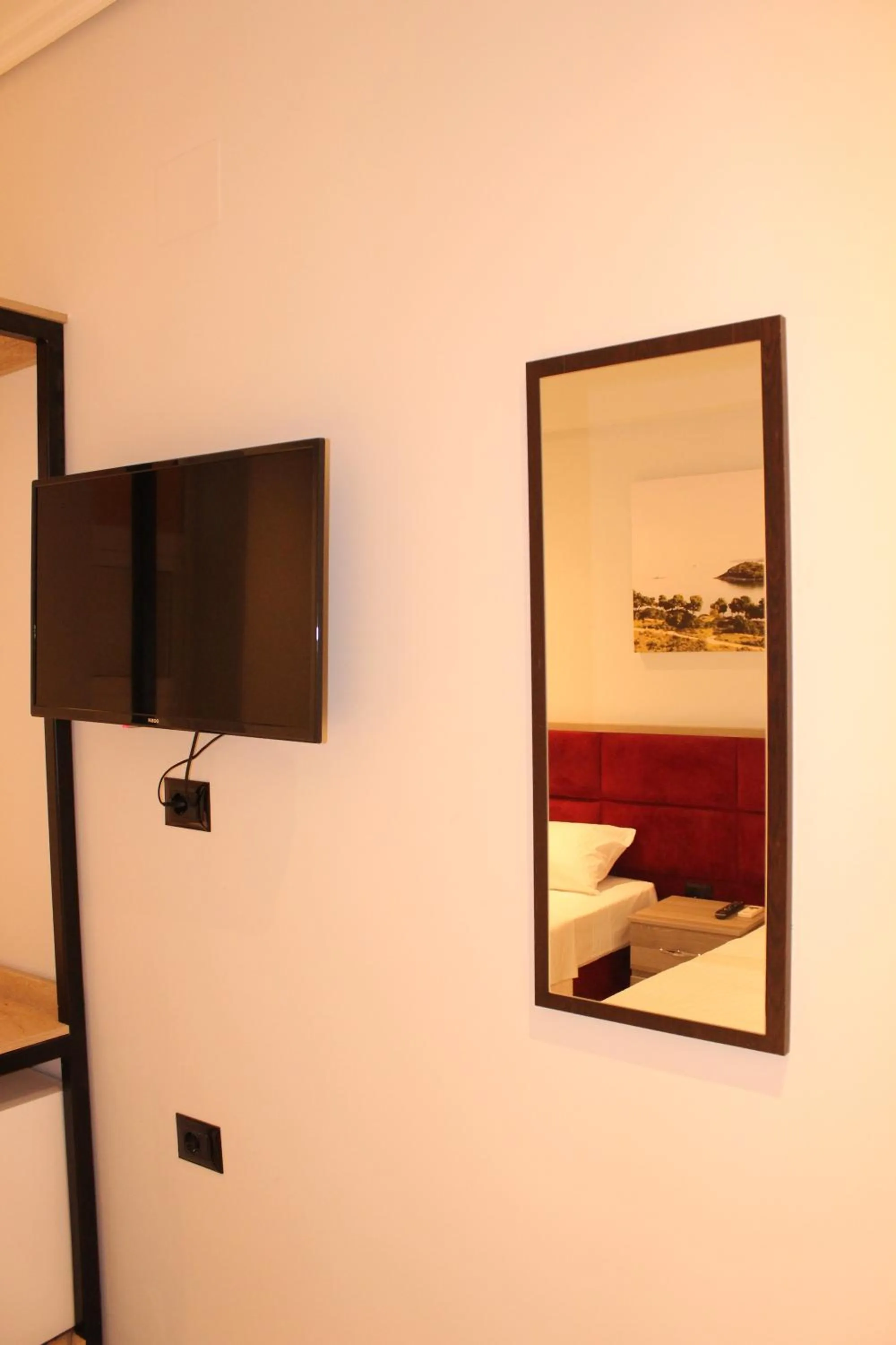 TV and multimedia, Bed in Bebi Hotel And Apartments
