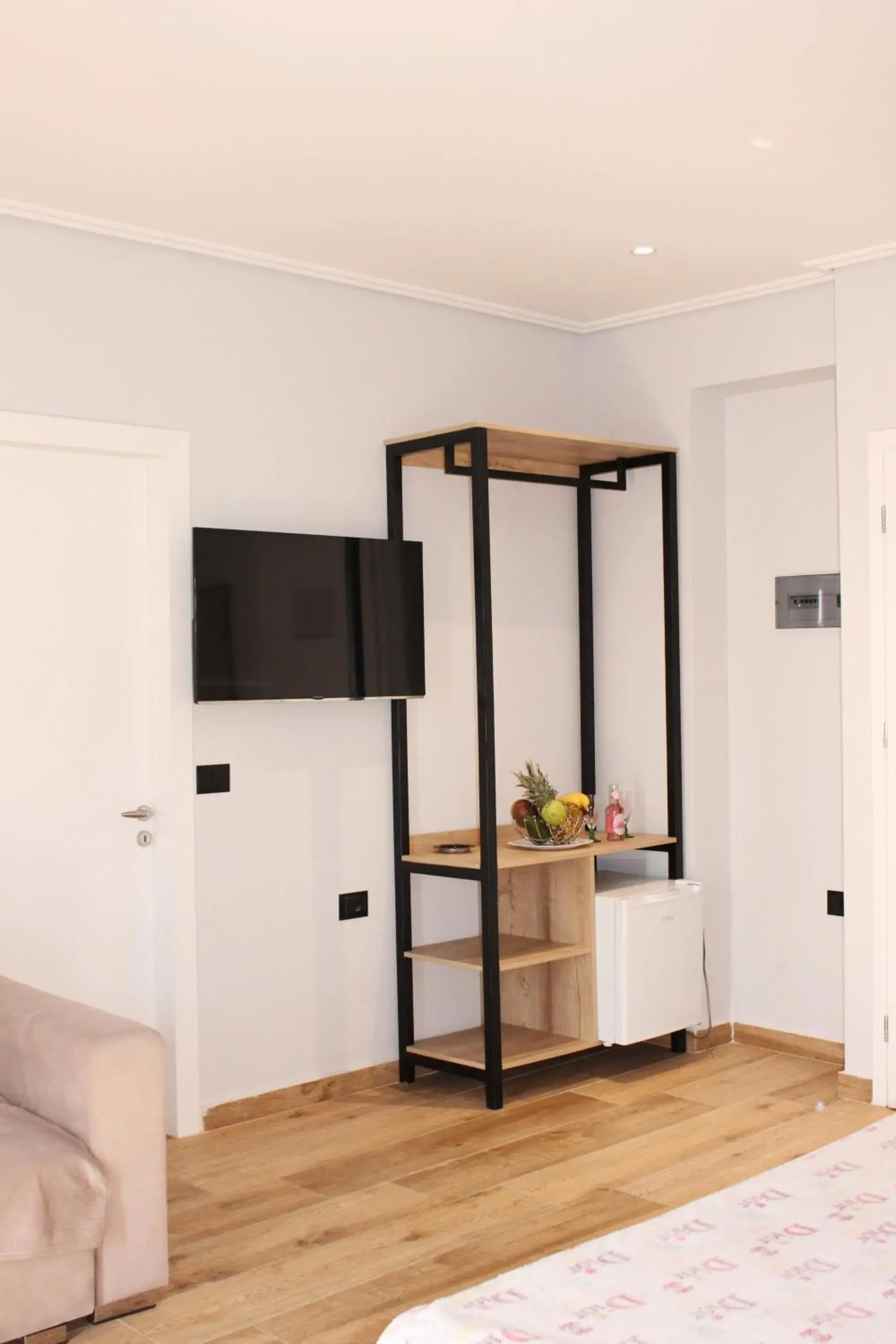 Bebi Hotel And Apartments Bebi Hotel And Apartments