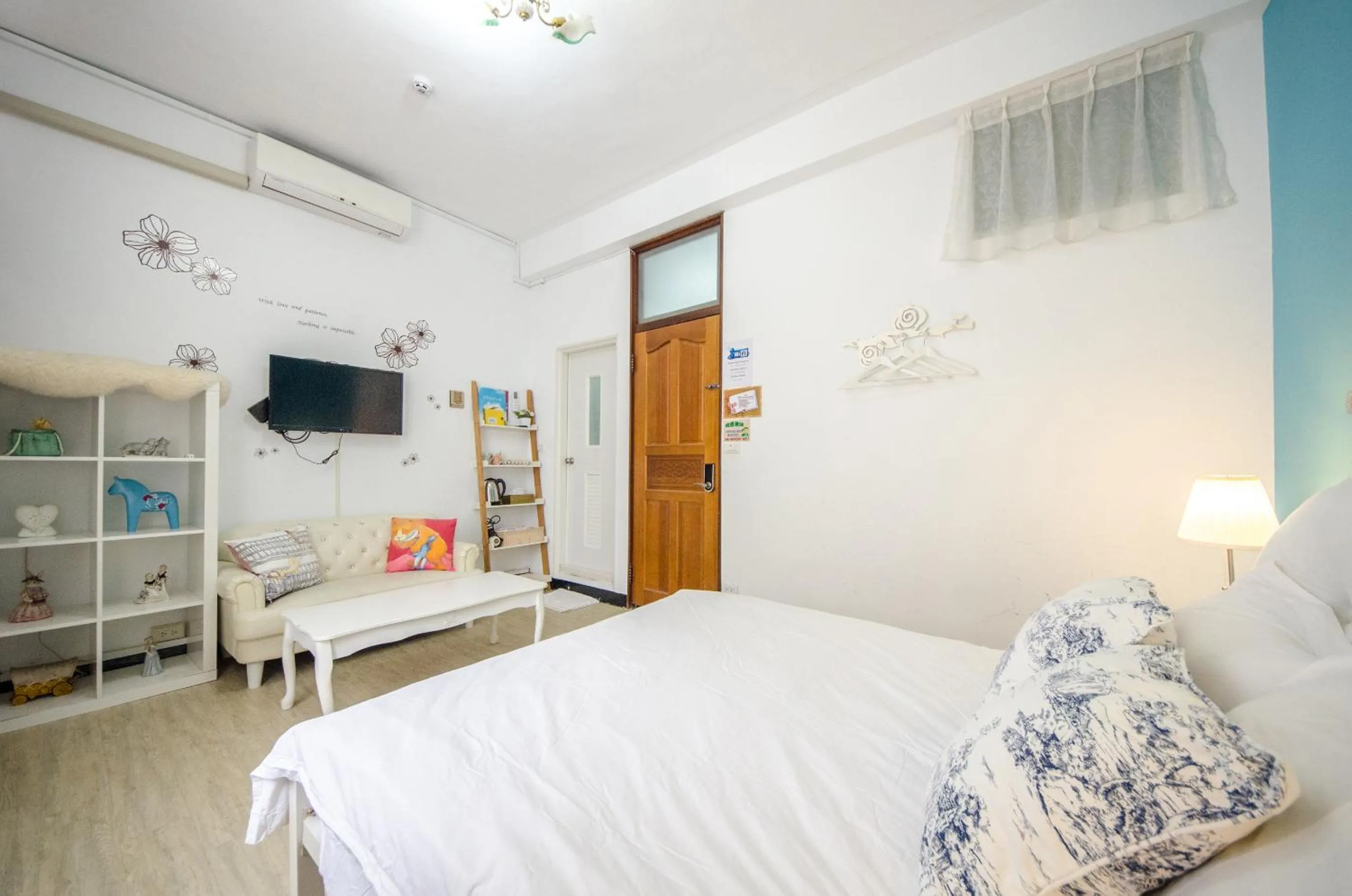 Triple Room with Private Bathroom in Tainan Travel Inn - ChengGong Univ.