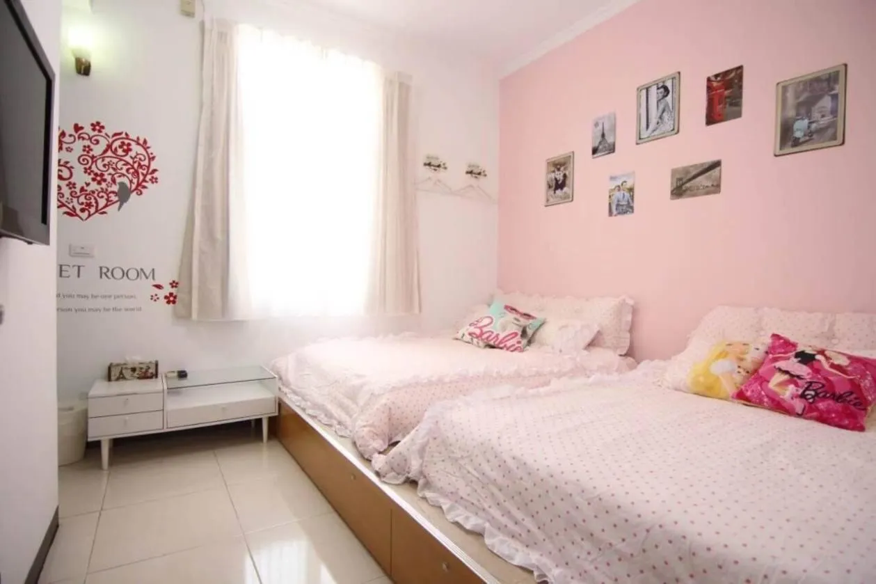 Twin Room with Private Bathroom in Tainan Travel Inn - ChengGong Univ.